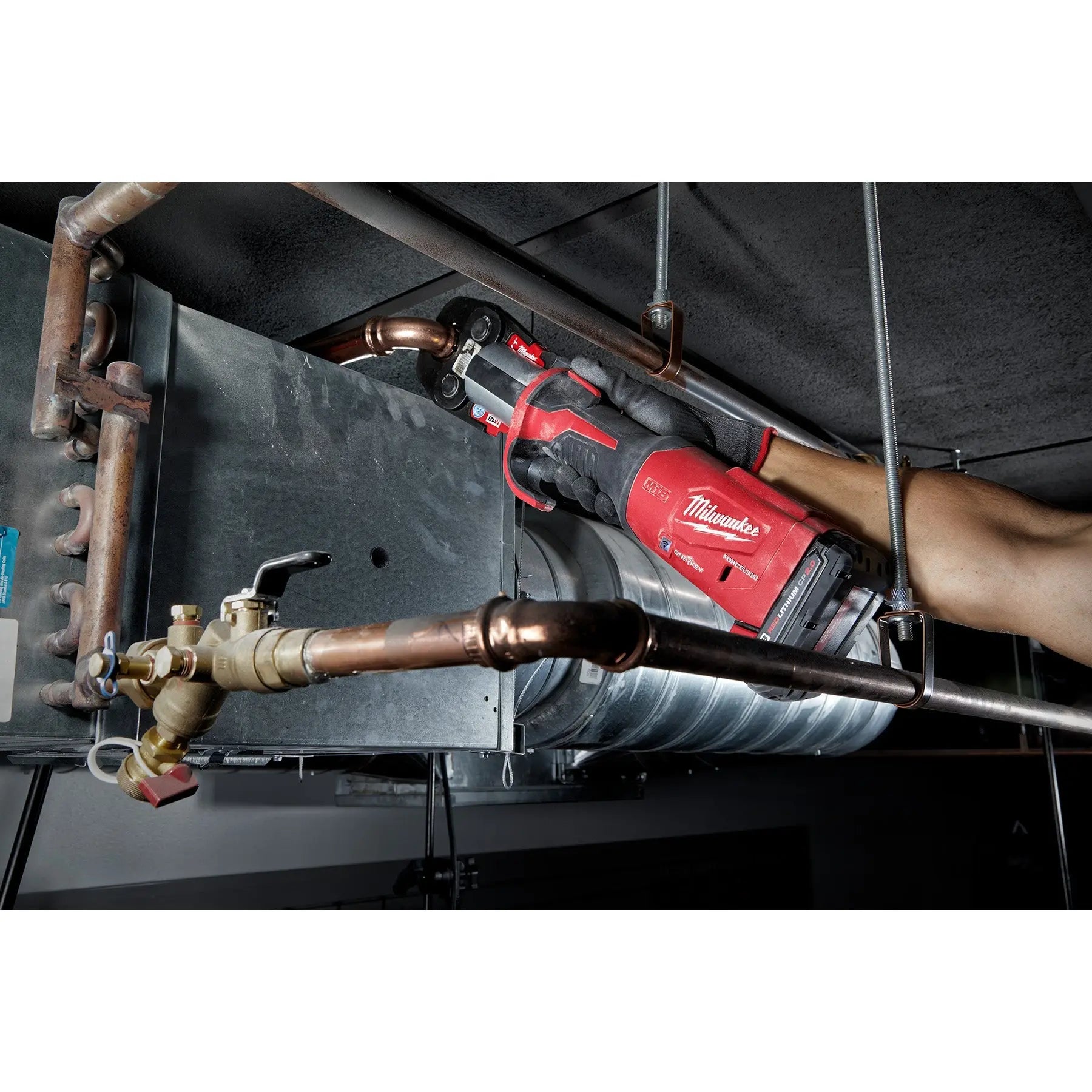 Milwaukee 2922-22 - M18™ FORCE LOGIC™ Press Tool w/ ONE-KEY™ w/ 1/2"-2" CTS Jaws - Wise Line Tools