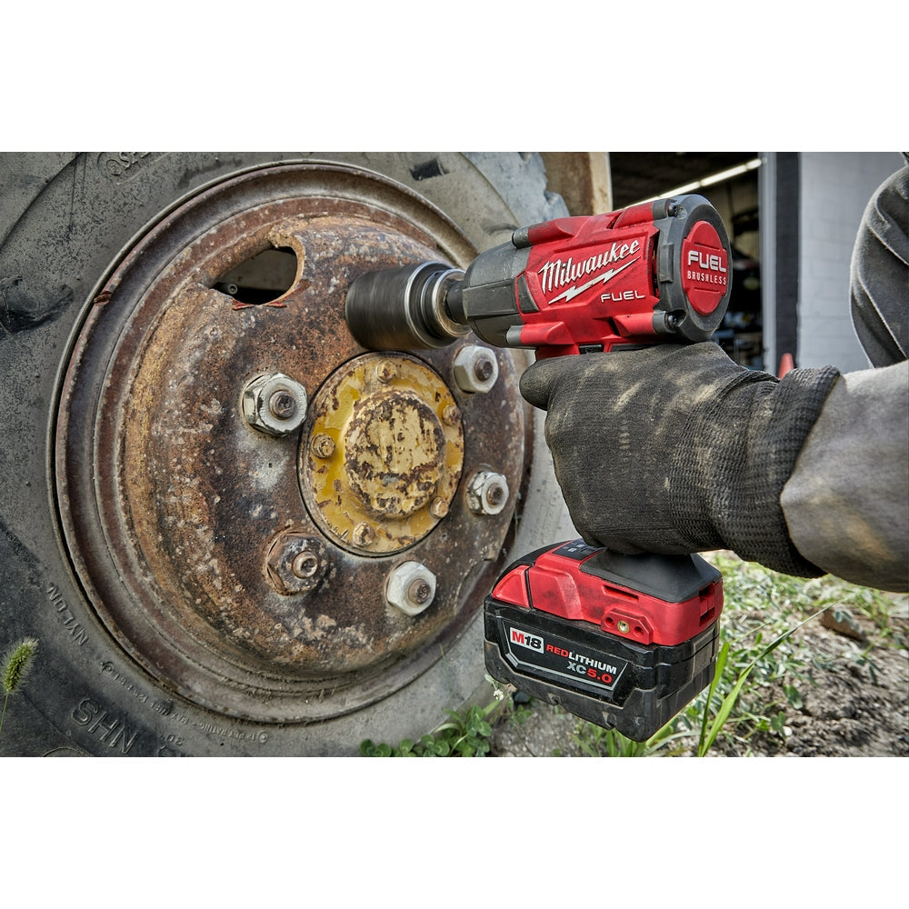 Milwaukee 2962-20 - M18 FUEL™ 1/2 Mid-Torque Impact Wrench w/ Friction Ring - Wise Line Tools