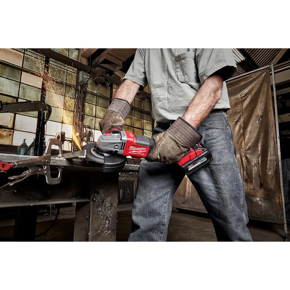 Milwaukee 2980-22 - M18 FUEL™ 4-1/2 in.-6 in. No Lock Braking Grinder with Paddle Switch 2 Battery Kit - Wise Line Tools