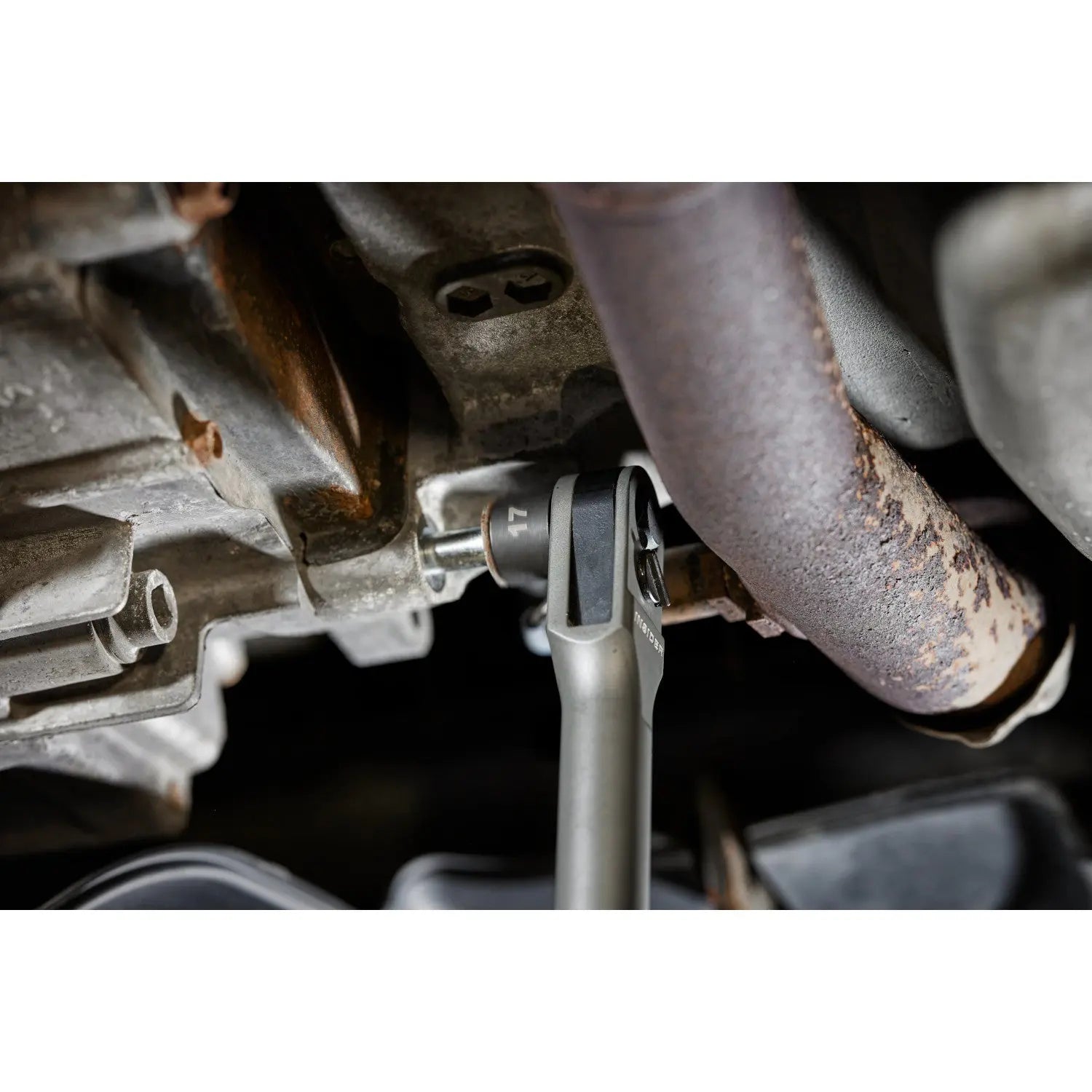 Milwaukee 3050-21 - M12 FUEL™ INSIDER™ Extended Reach Box Ratchet Kit - Wise Line Tools