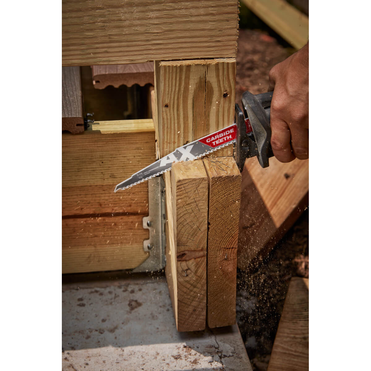 Milwaukee 48-00-5226 - The Ax™ with Carbide Teeth SAWZALL™ Blade 9 in. 5T - Wise Line Tools