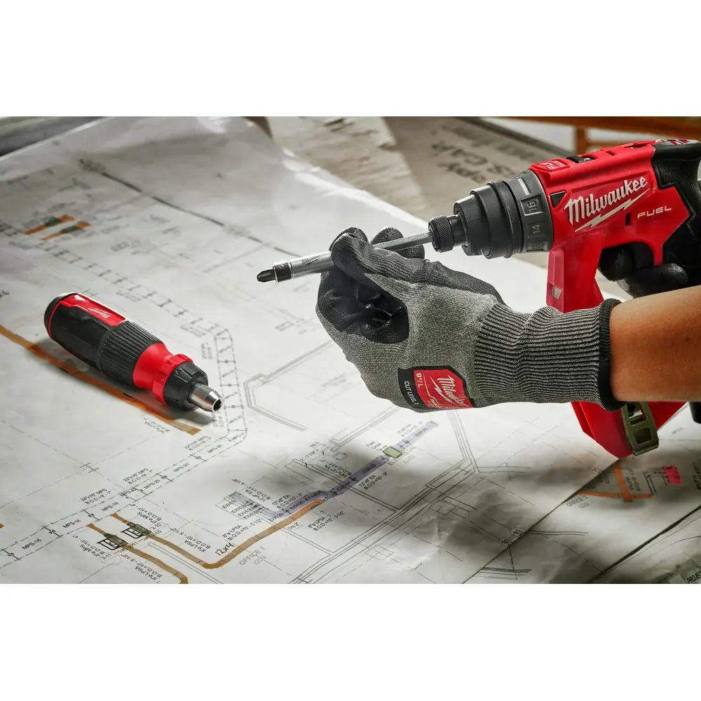 Milwaukee 48-22-2904 - 27-in-1 Ratcheting Multi-Bit Screwdriver - Wise Line Tools