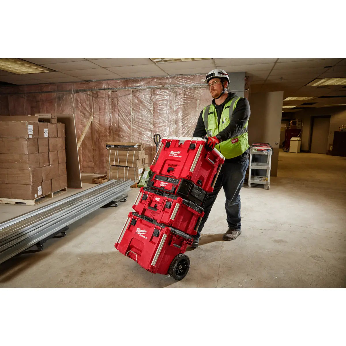Milwaukee 48-22-8462 - PACKOUT™ 40QT XL Cooler - Wise Line Tools