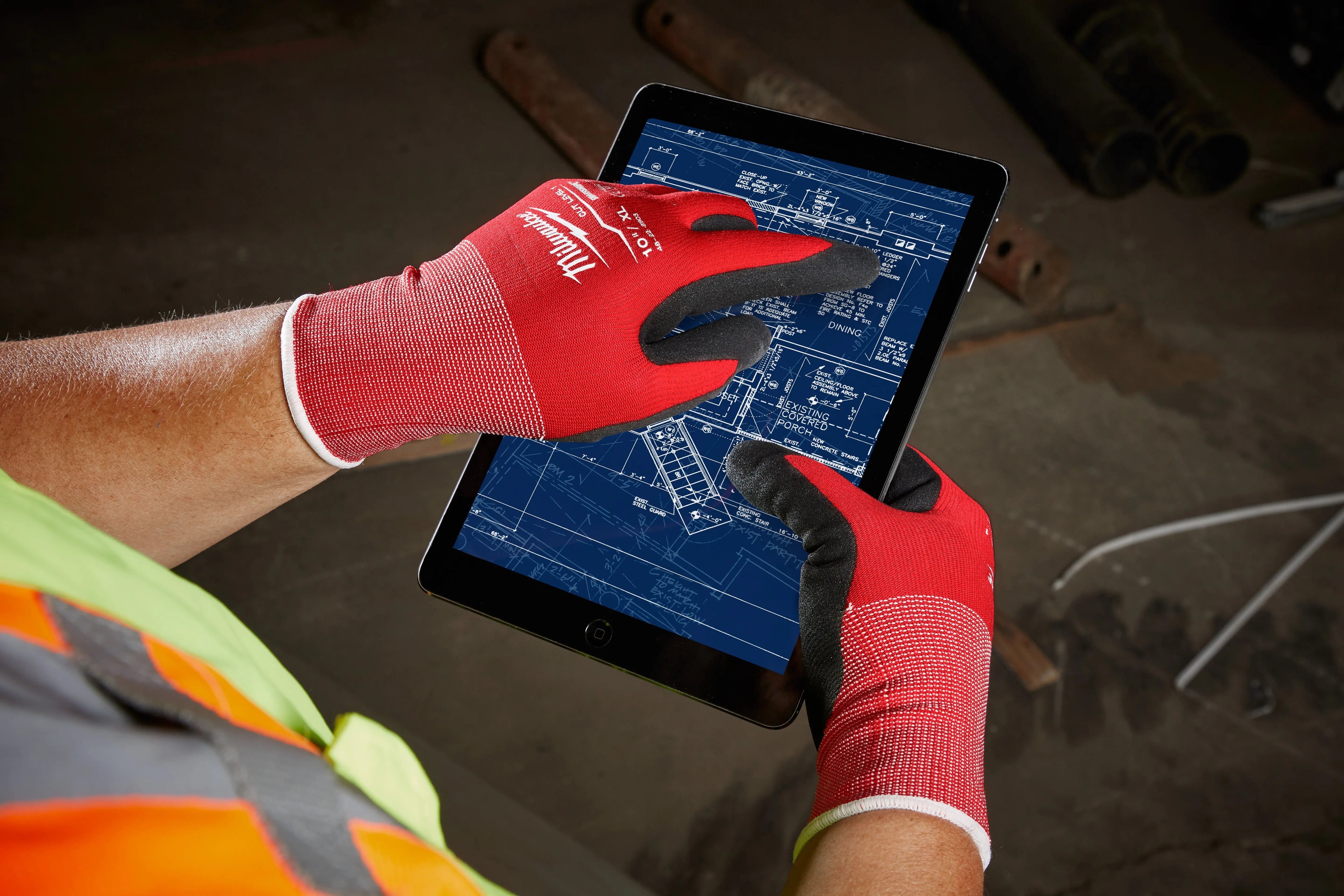 Milwaukee 48-22-8901B - Cut Level 1 Nitrile Dipped Gloves - M - Wise Line Tools