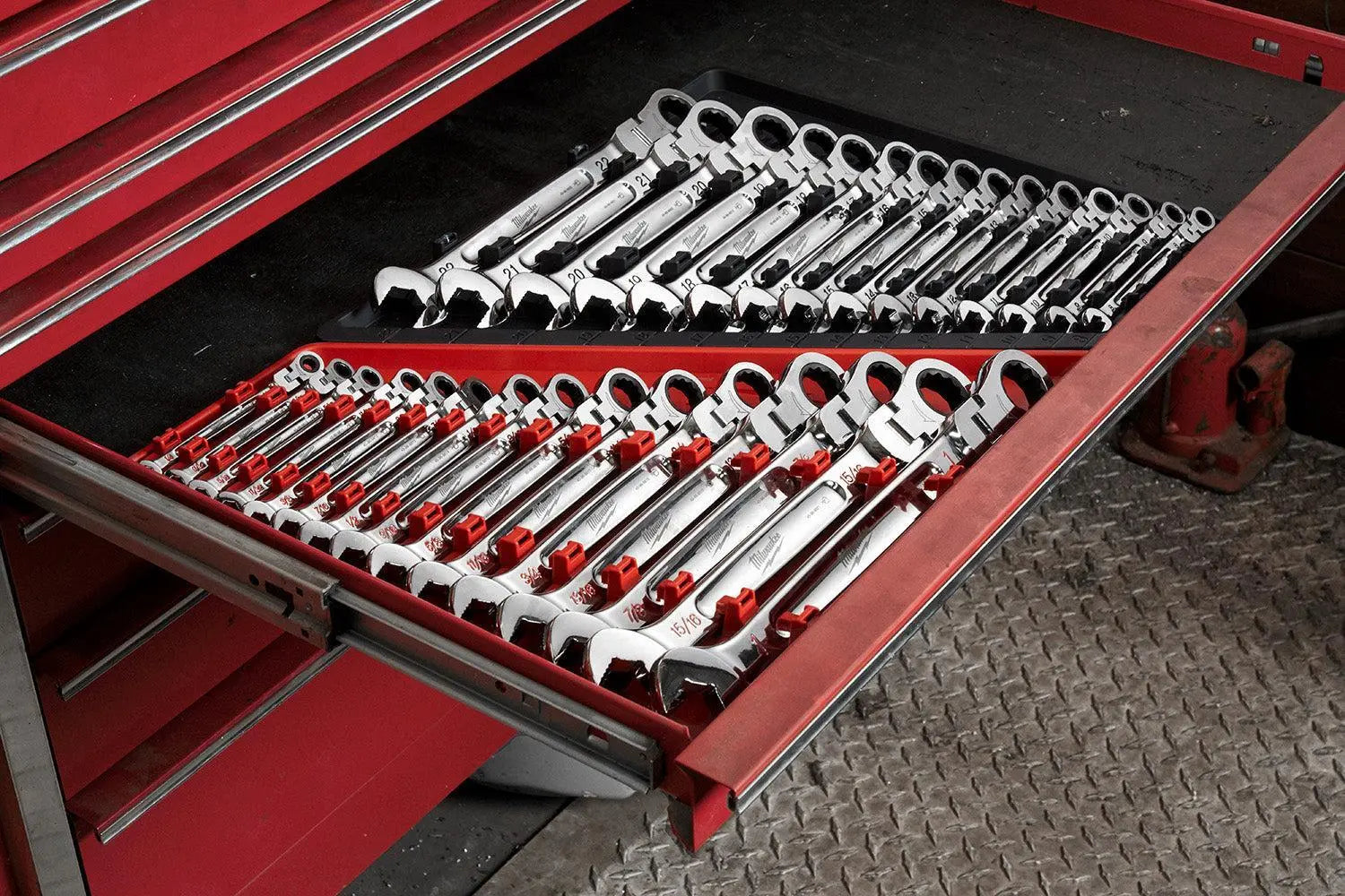 Milwaukee 48-22-9413 - 15pc SAE Flex Head Ratcheting Combination Wrench Set - Wise Line Tools