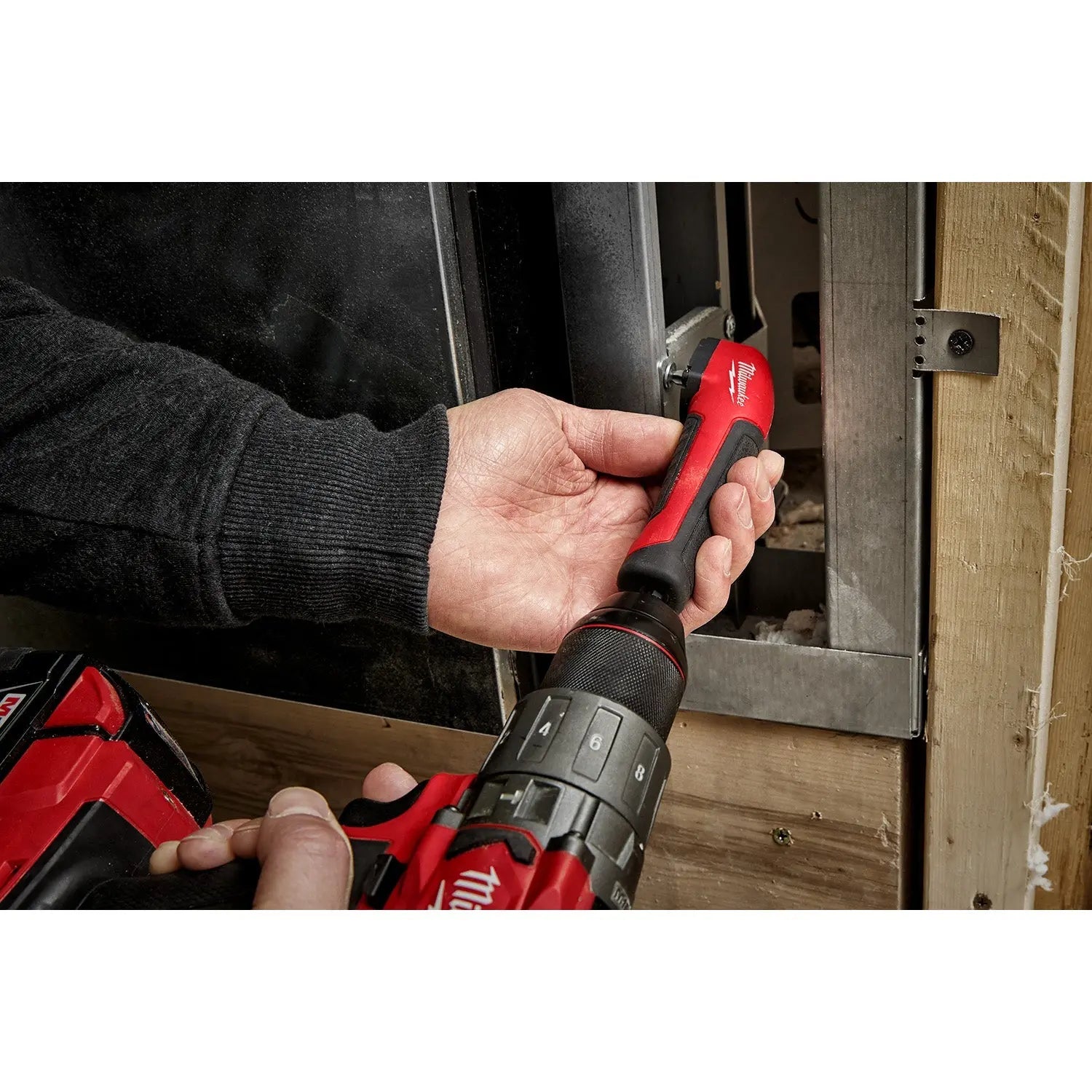 Milwaukee 48-32-2390 - SHOCKWAVE™ Right Angle Adapter - Wise Line Tools