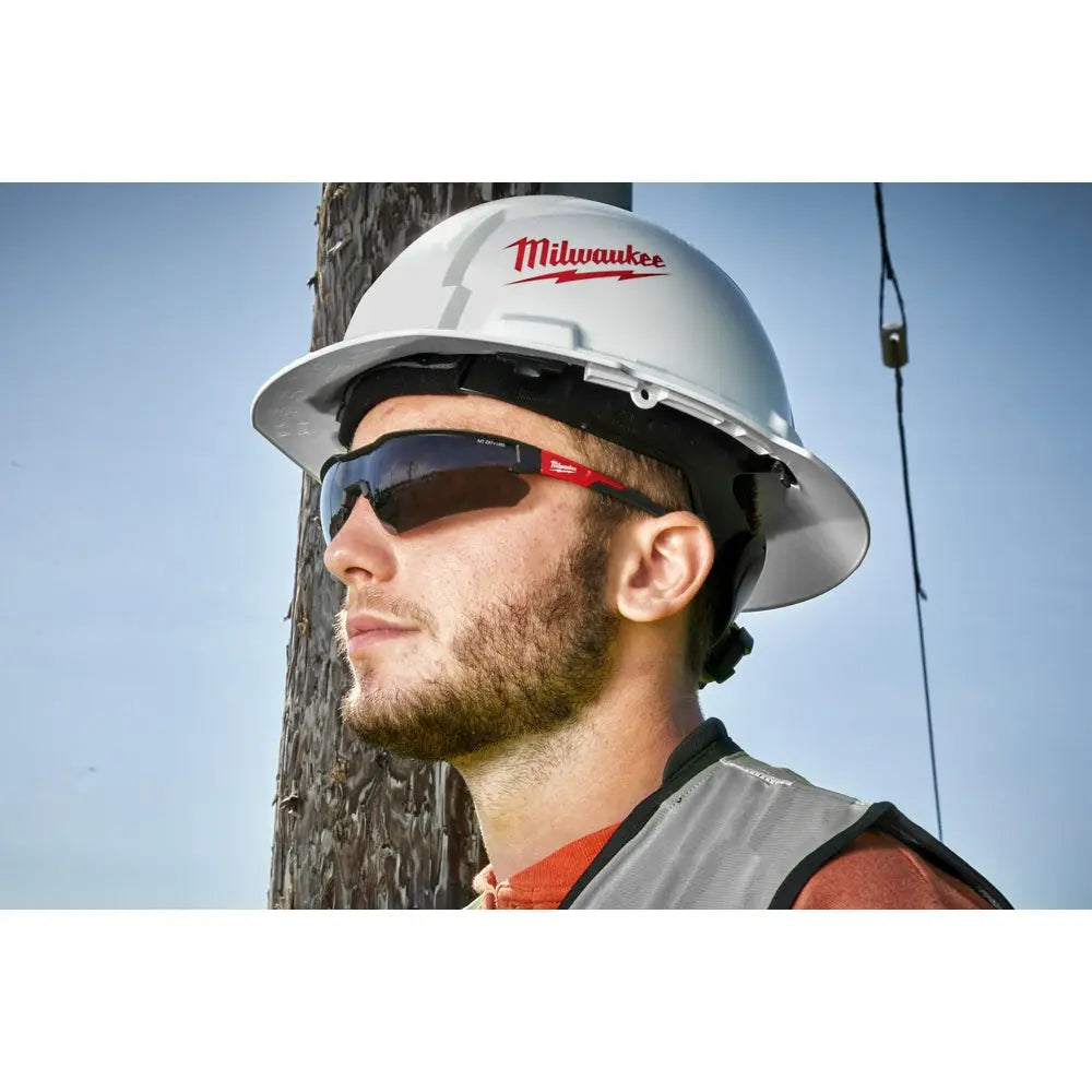 Milwaukee 48-73-2015 - Safety Glasses - Tinted Anti-Scratch Lenses - Wise Line Tools