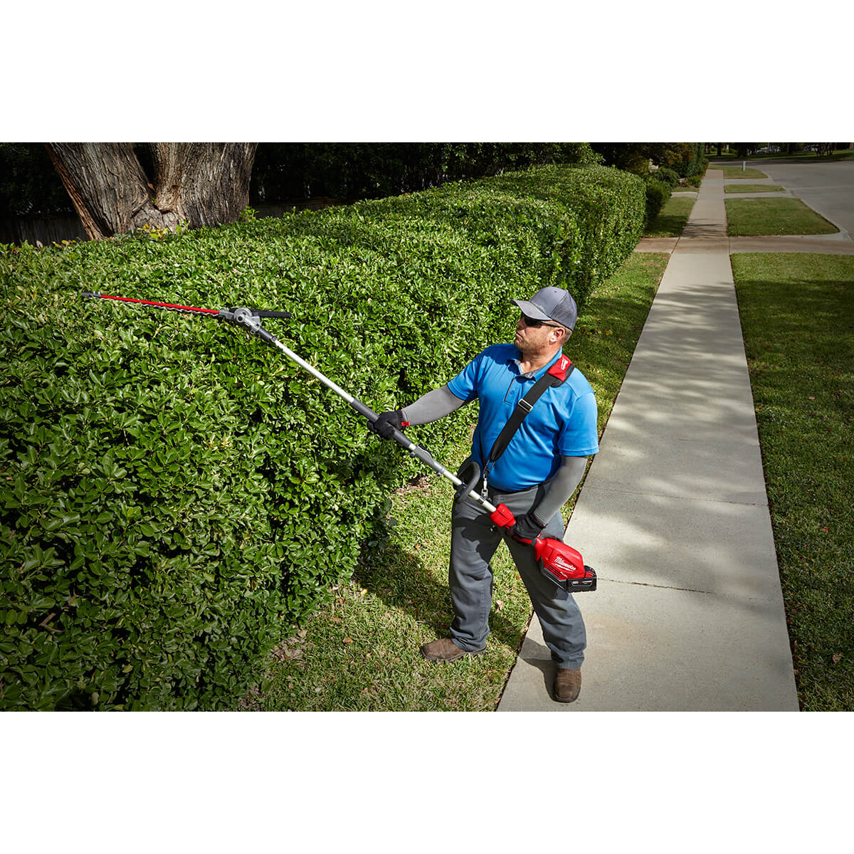 Milwaukee 49-16-2719 - M18 FUEL™ QUIK-LOK™ Articulating Hedge Trimmer Attachment - Wise Line Tools