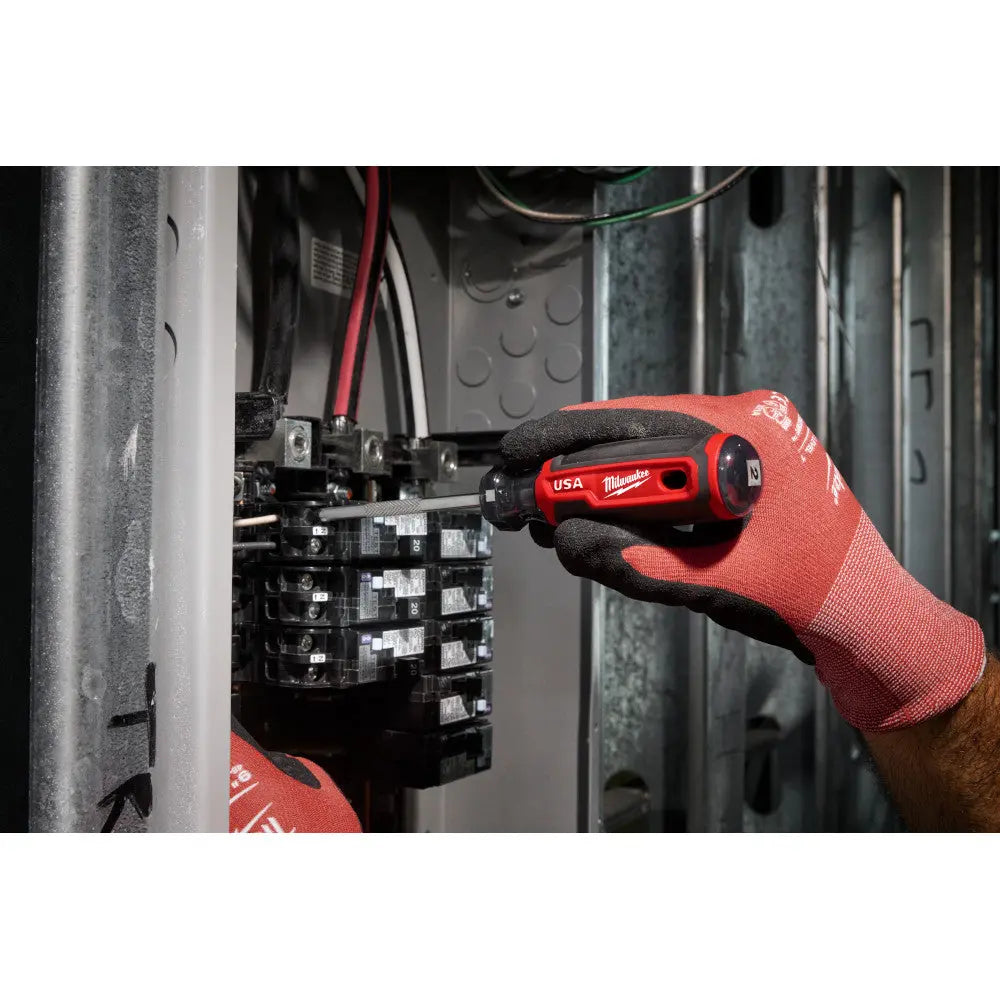 Milwaukee MT218 - #2 Square 4" Cushion Grip Screwdriver (USA) - Wise Line Tools