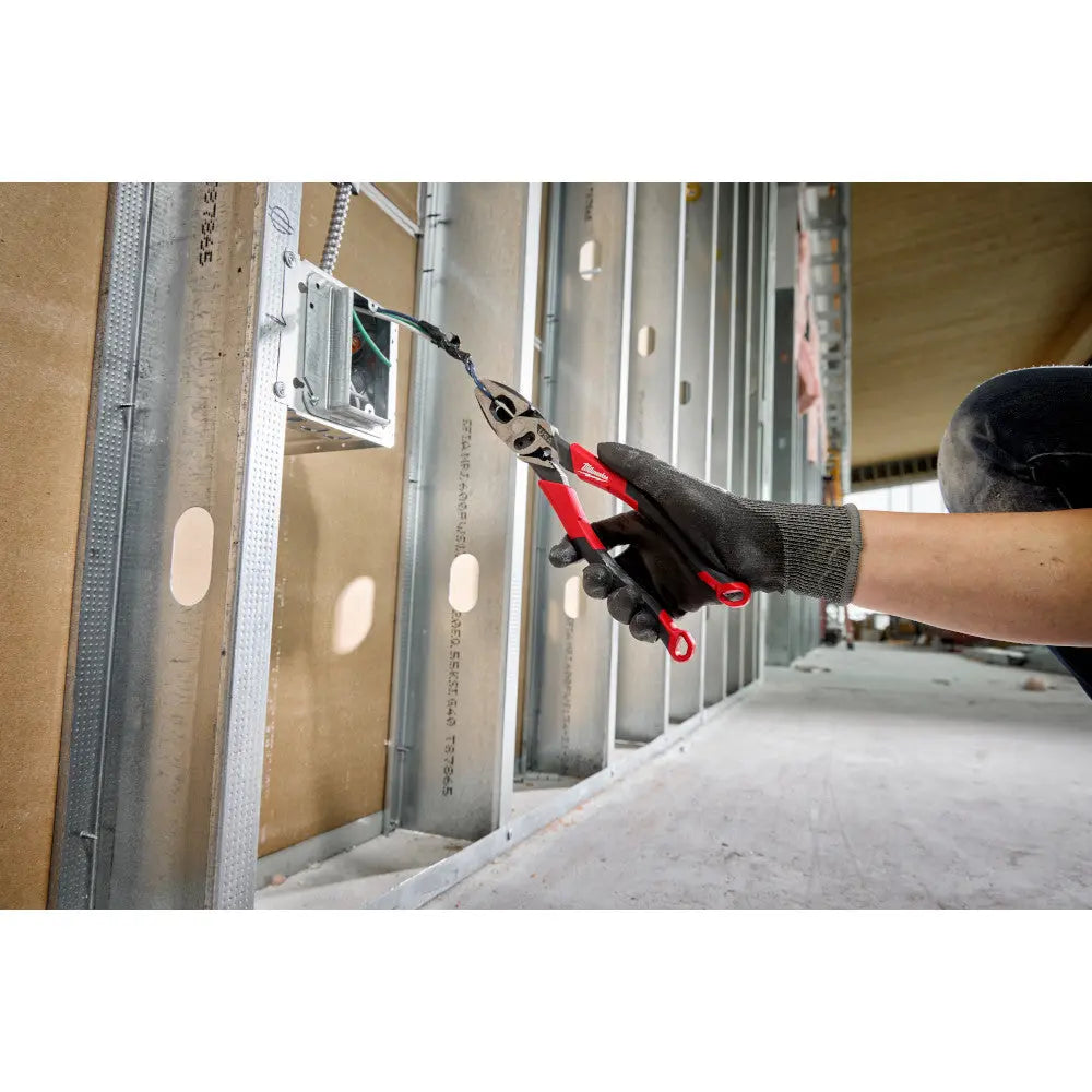 Milwaukee MT550C - 9" Lineman's Comfort Grip Pliers w/ Crimper and Bolt Cutter (USA) - Wise Line Tools