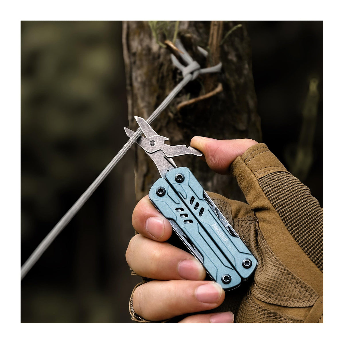 NexTool Mini Sailor S11 Pro - cutting outdoors