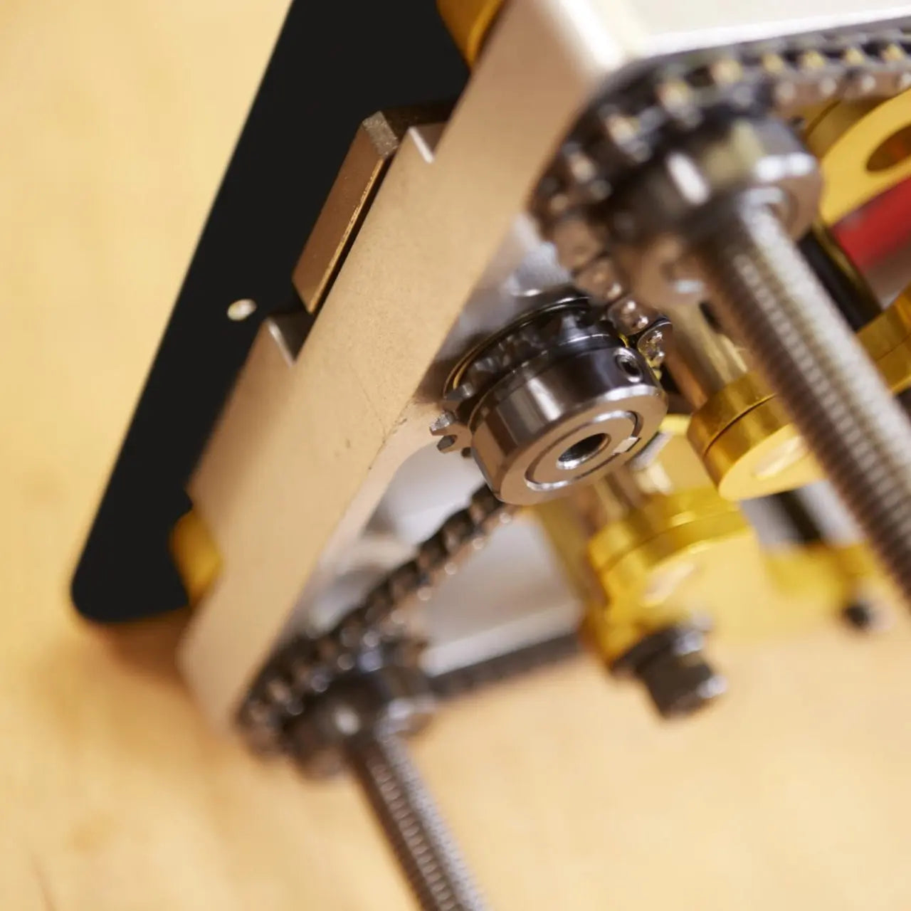 SAWSTOP RT-LFT - Four Post Router Lift SAWSTOP