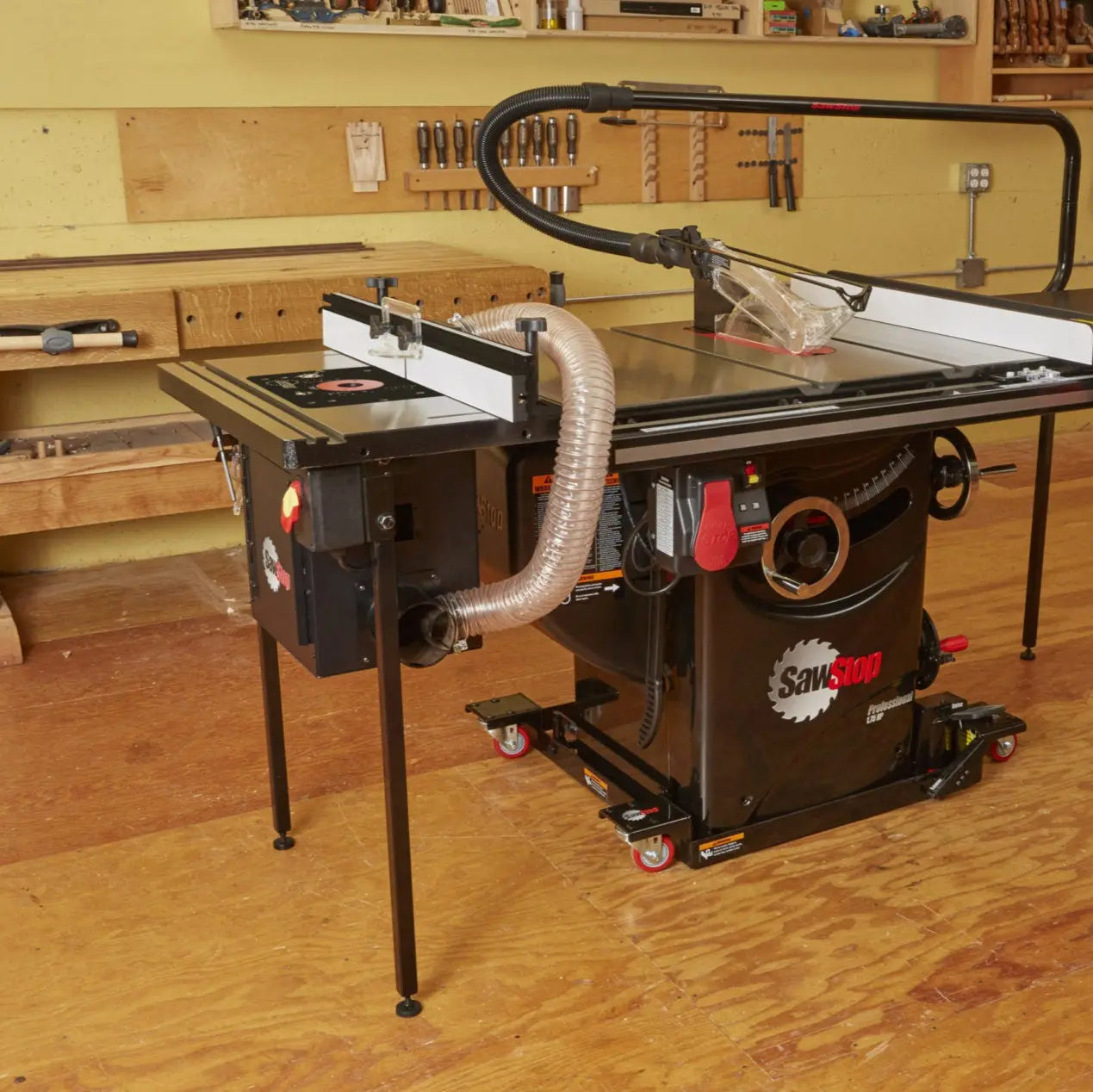 SAWSTOP RT-TGP - ASSEMBLY: TGP2 27" In-Line Router Table (RT-F27, RT-PSW, RT-ST2, RT-C27) SAWSTOP
