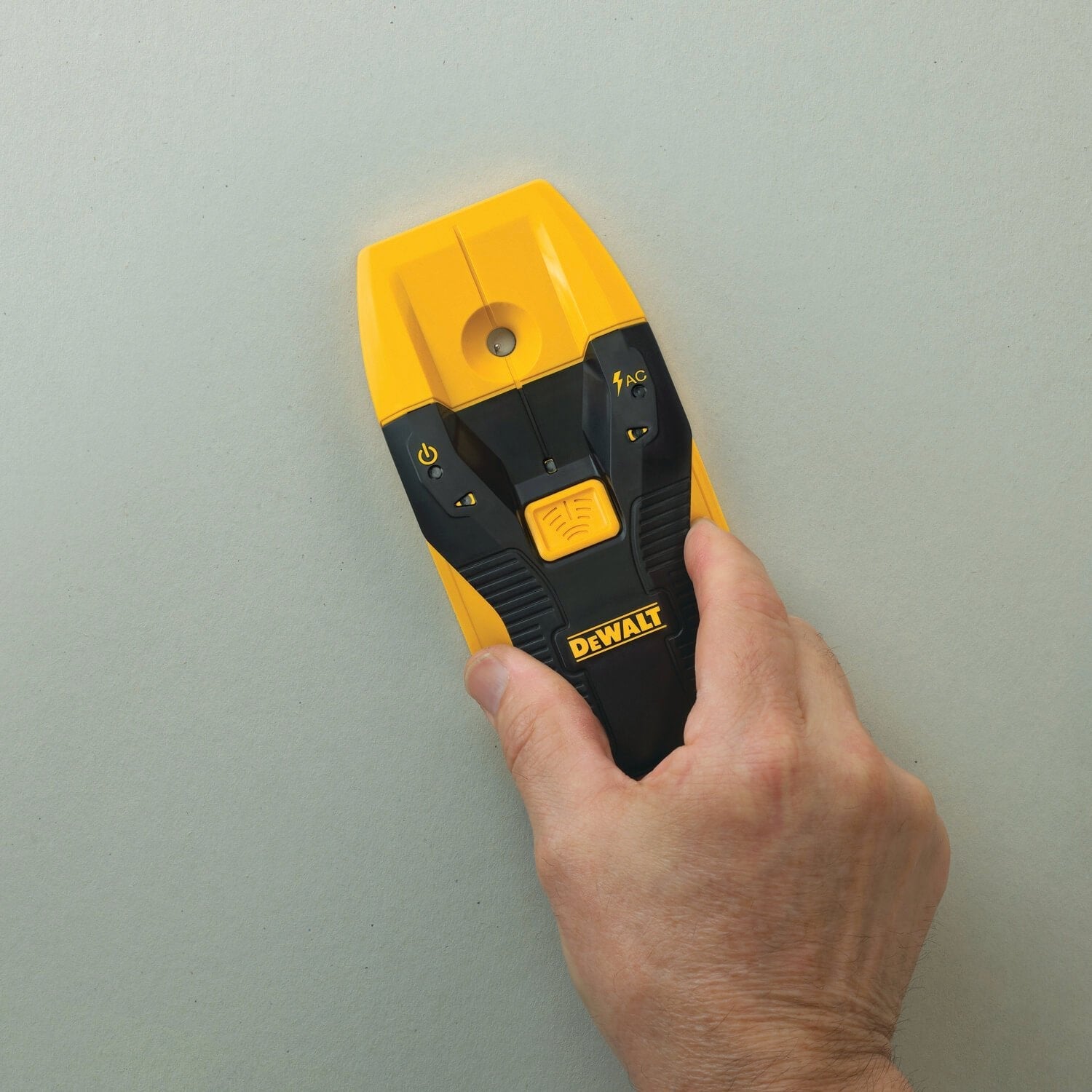 STANLEY  DW0100   -  3/4 IN. STUD FINDER - Wise Line Tools