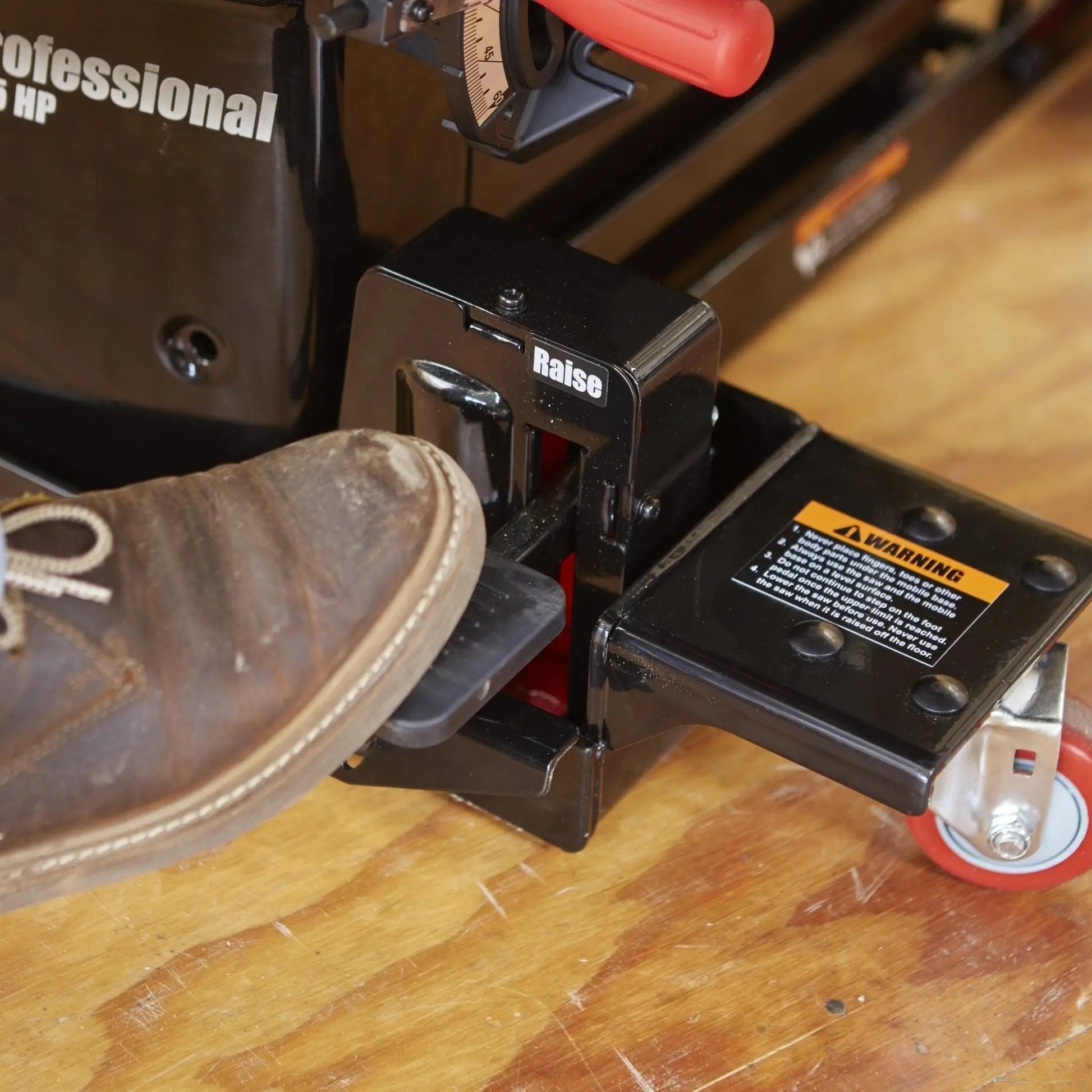 SawStop PCS31230-PFA30  -  PROFESSIONAL CABINET SAW - Wise Line Tools