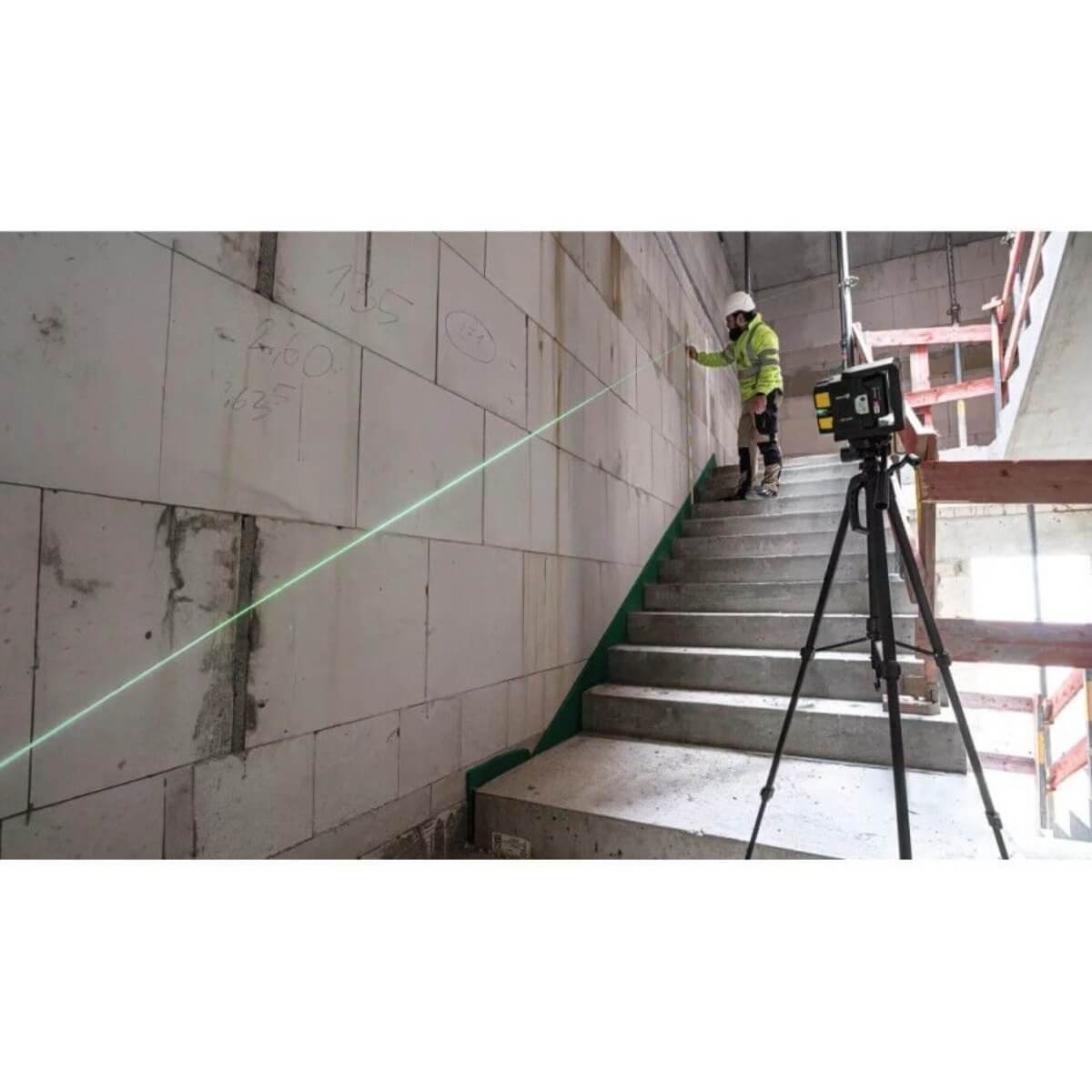 STABILA STA-03520 - LAX 500 G 12V Green Cross-Line & Plumb Laser Kit