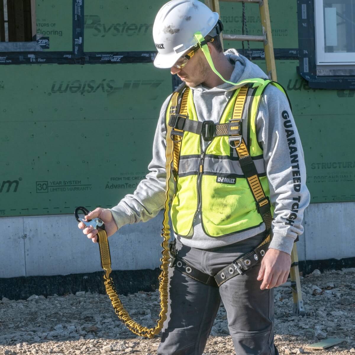 DEWALT DXFP612111 - 6' Internal Energy Absorber Single Leg Lanyard with Steel Snap Hooks