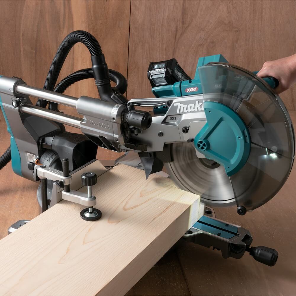 MAKITA LS003GM102 - 40V Max XGT Brushless 12" (305mm) Dual-Bevel Sliding Compound Mitre Saw Kit with AWS