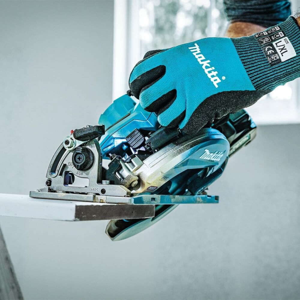 MAKITA HS012GZ - 40V max XGT Brushless 6-1/2" Circular Saw with AWS (Tool Only)
