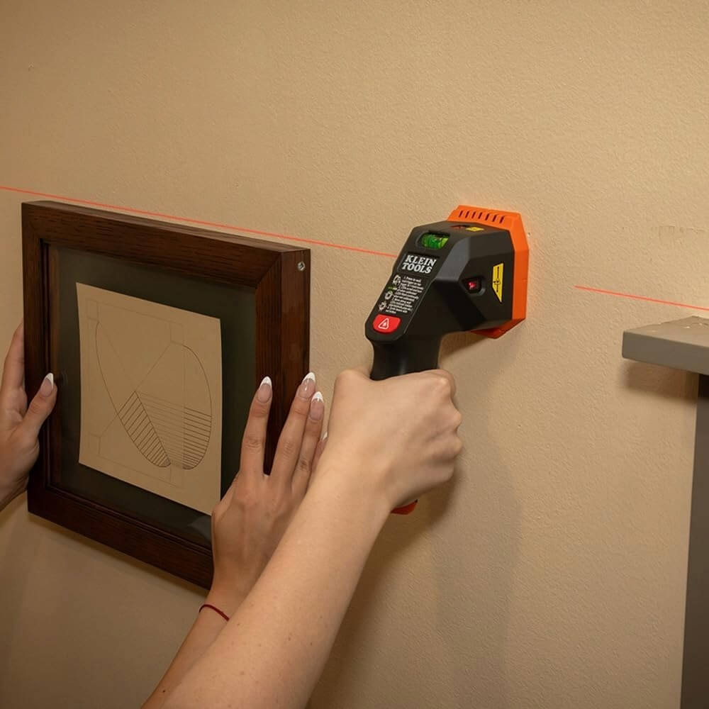 KLEIN ESF150LL - Electronic Stud Finder with Cross-Line Lasers