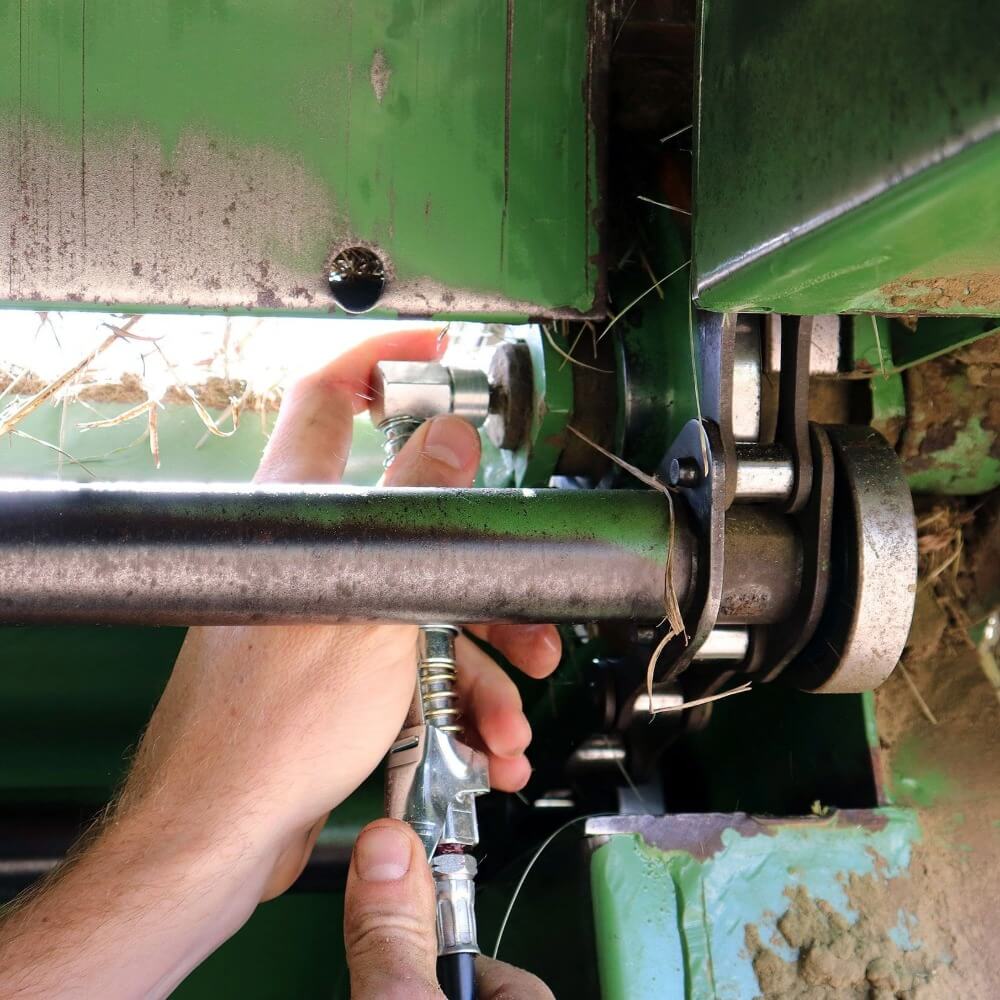 LockNLube LNL120 - 90° Grease Coupler Adapter