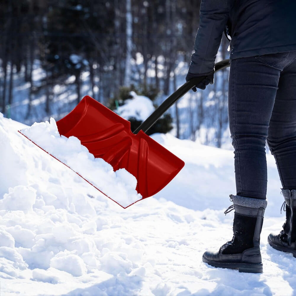 GARANT YPP24EAKDV - 24-Inch Yukon Poly Snow Pusher with Ergonomic Aluminum Handle