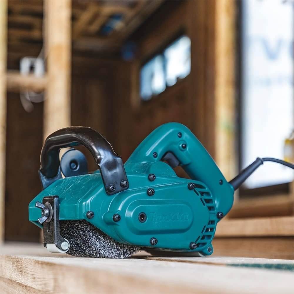 MAKITA 9741 - 4-3/4" Wheel Sander
