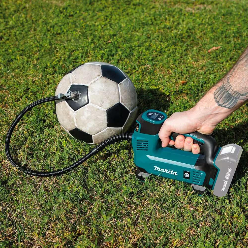 MAKITA DMP180Z - 18V LXT Cordless Inflator
