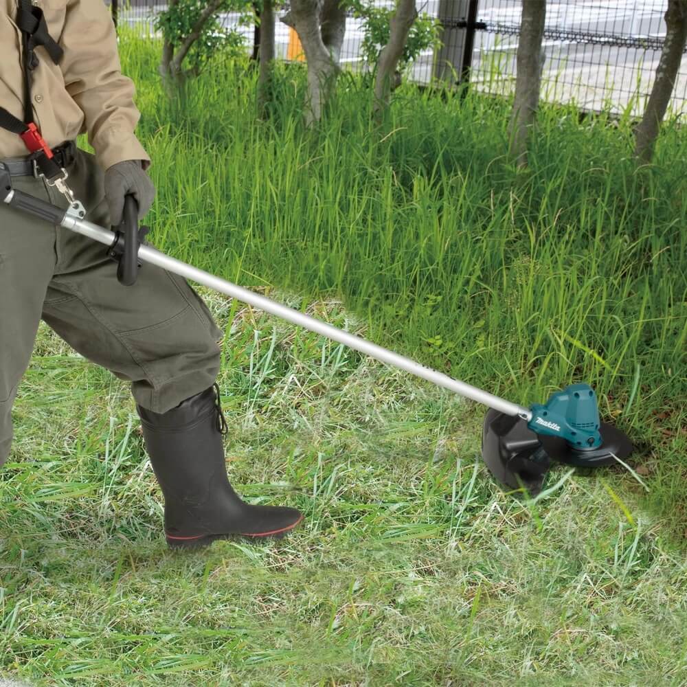 MAKITA DUR190LZX3 - 18V LXT Brushless 13 in. Line Trimmer - Tool Only
