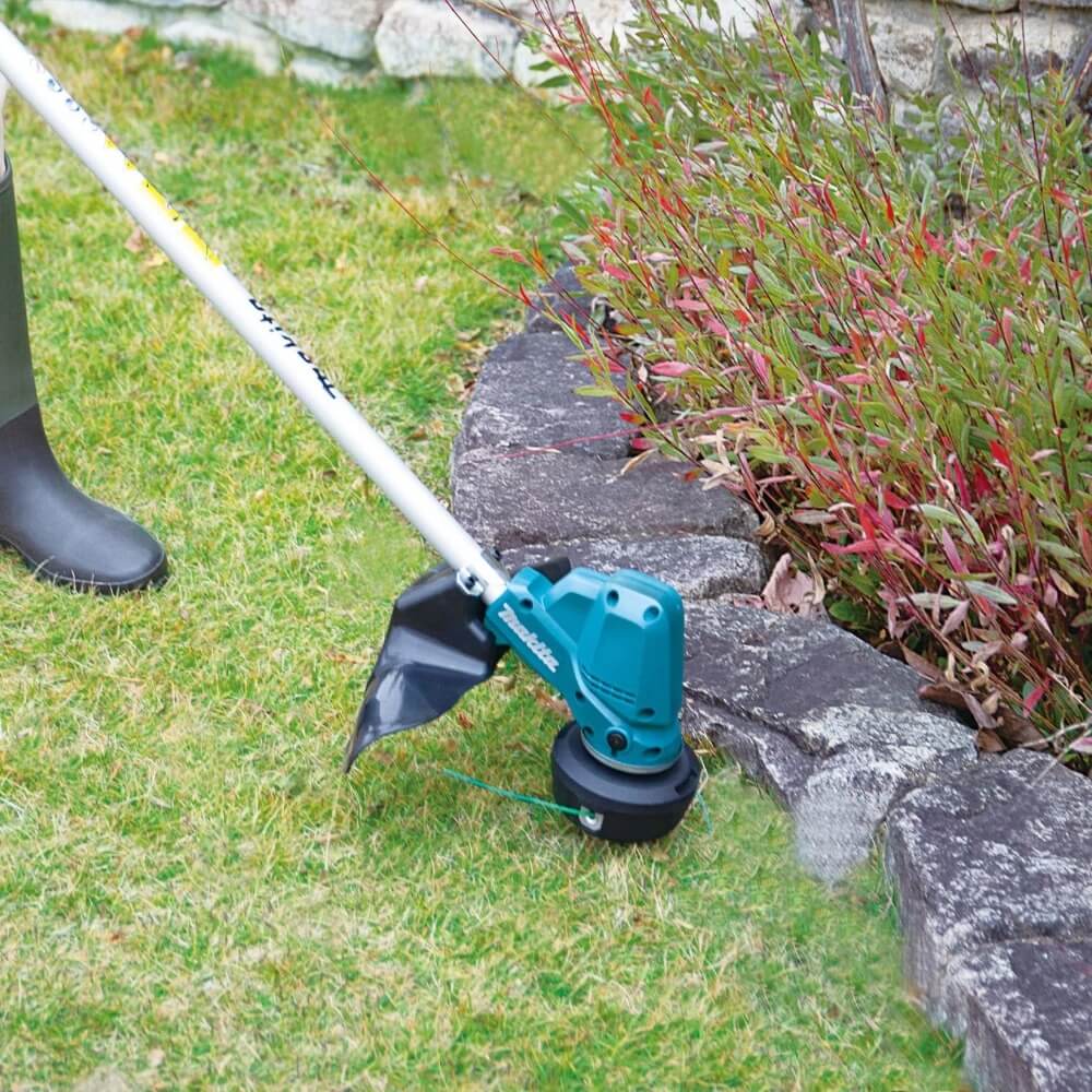 MAKITA DUR190LZX3 - 18V LXT Brushless 13 in. Line Trimmer - Tool Only