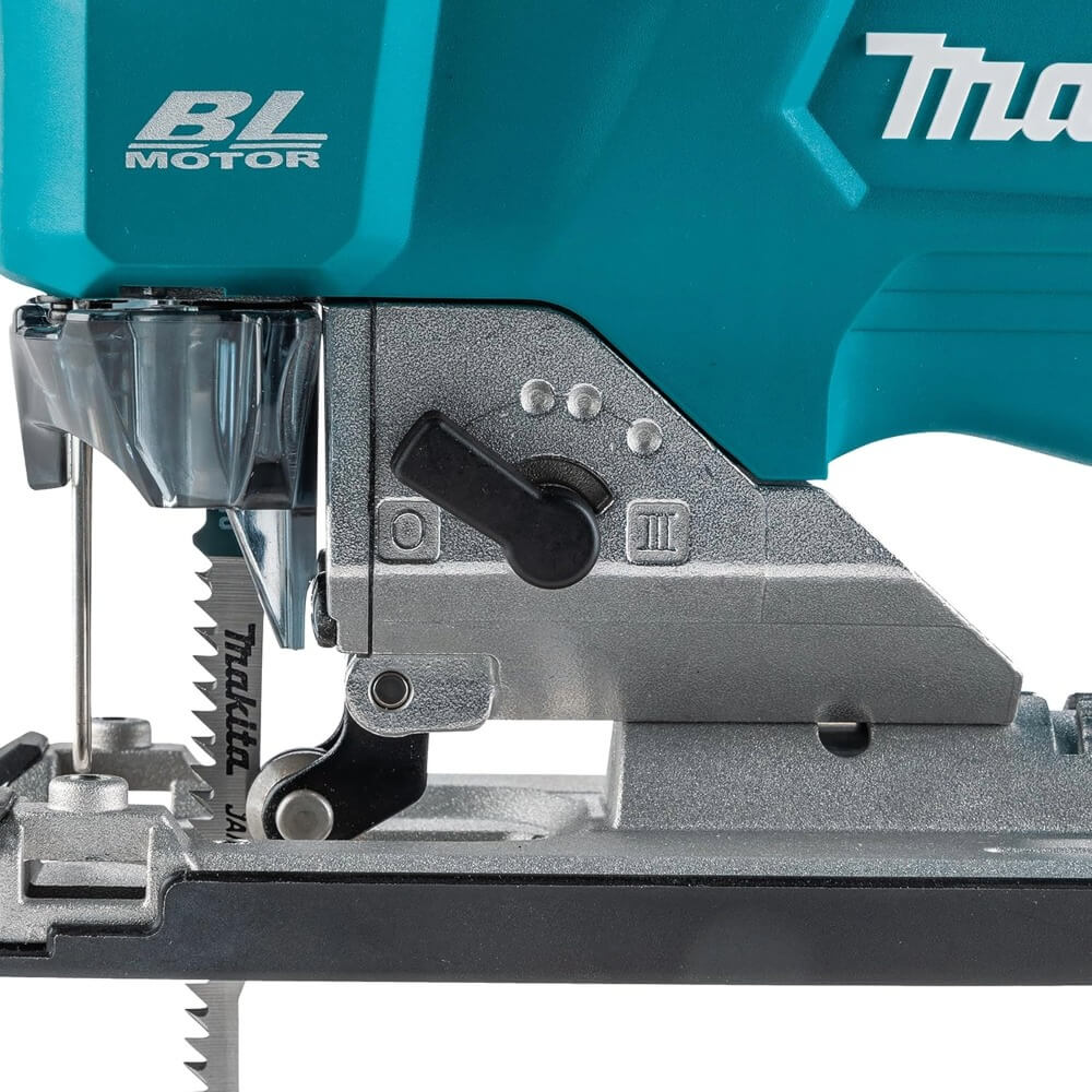 MAKITA JV002GZ - 40V Max XGT Brushless D-Handle Jig Saw - Tool Only