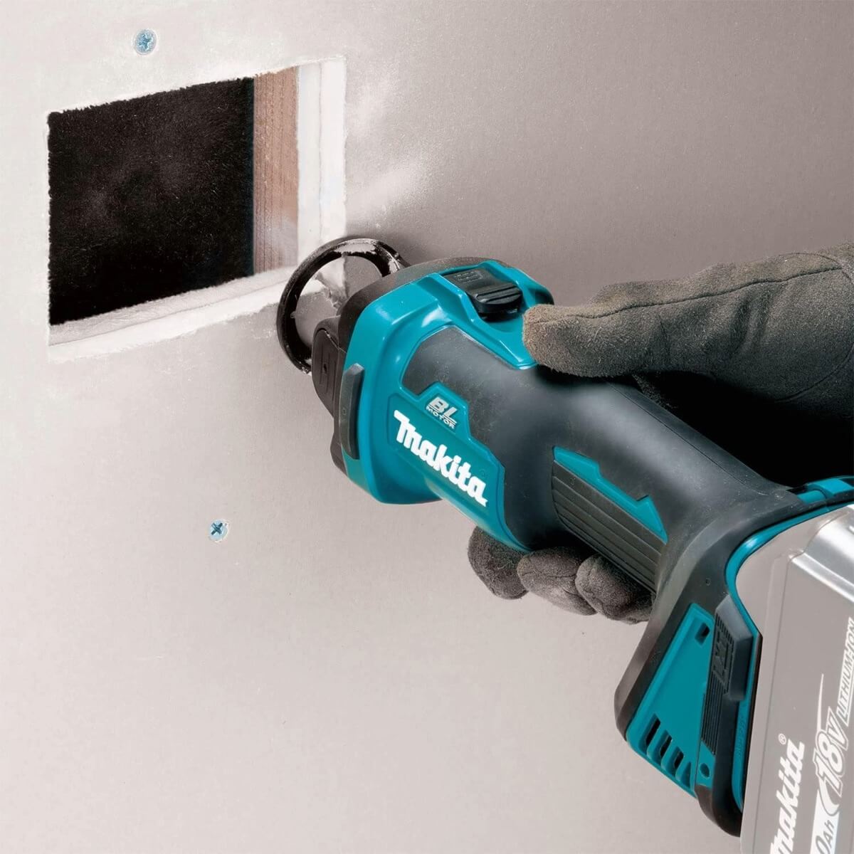 MAKITA DCO181Z - 18V LXT Brushless Cut-Out Tool with AWS - Tool Only