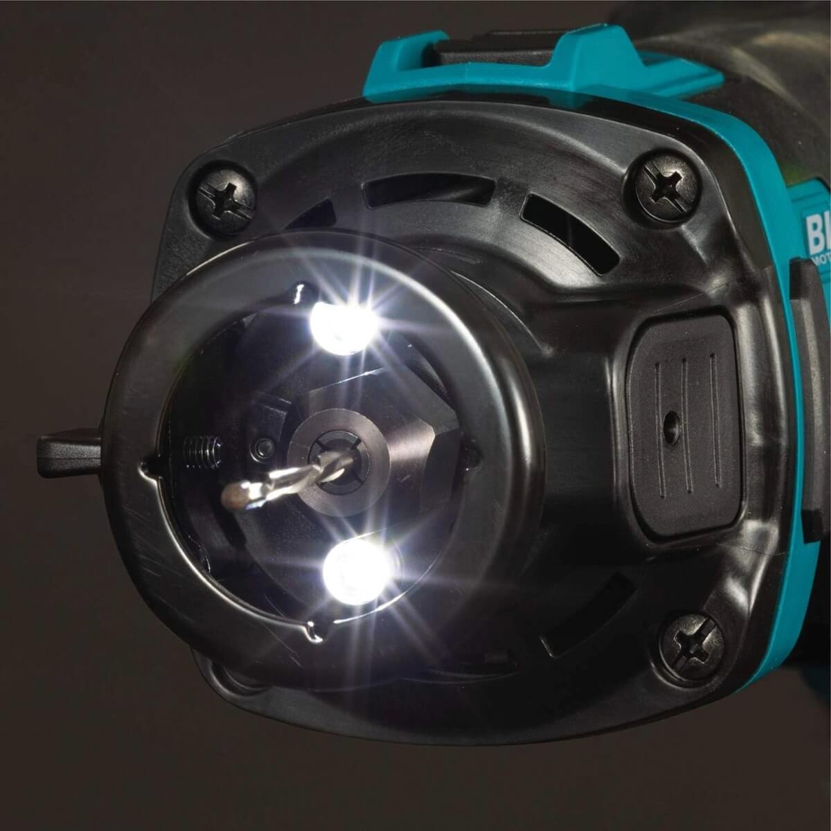 MAKITA DCO181Z - 18V LXT Brushless Cut-Out Tool with AWS - Tool Only