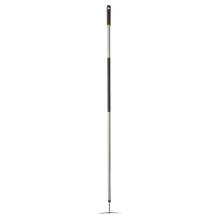Fiskars FSK-3650 60 in. Long-Handle Aluminum Hoe - Orange/Silver