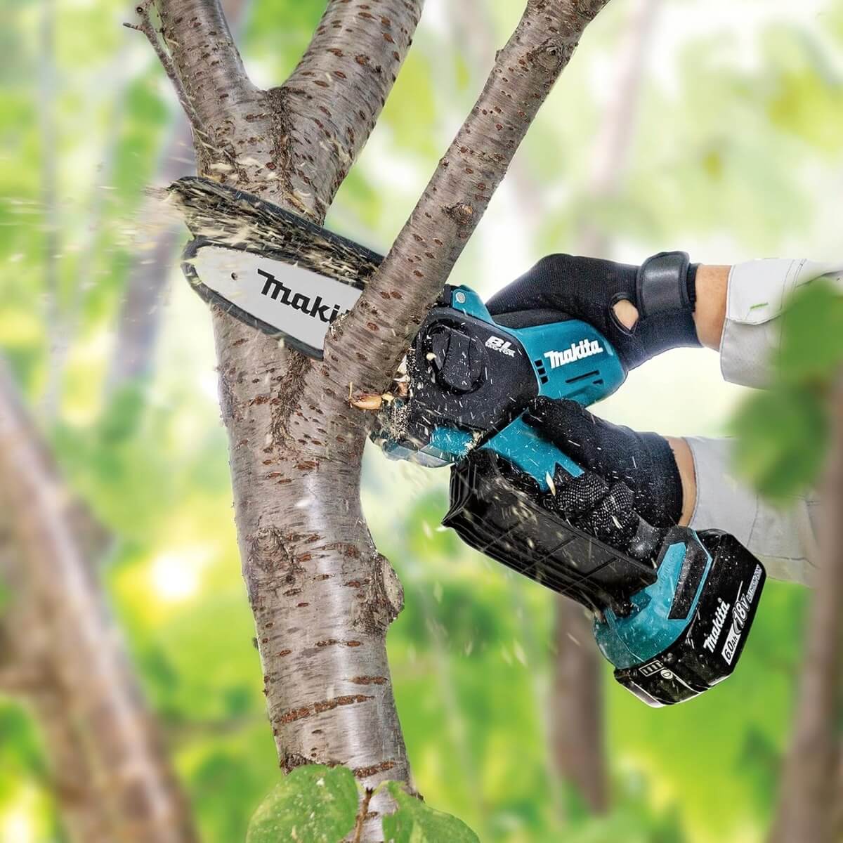 Makita DUC150Z 18V LXT Brushless 6" Cordless Pruning Saw (Tool Only)