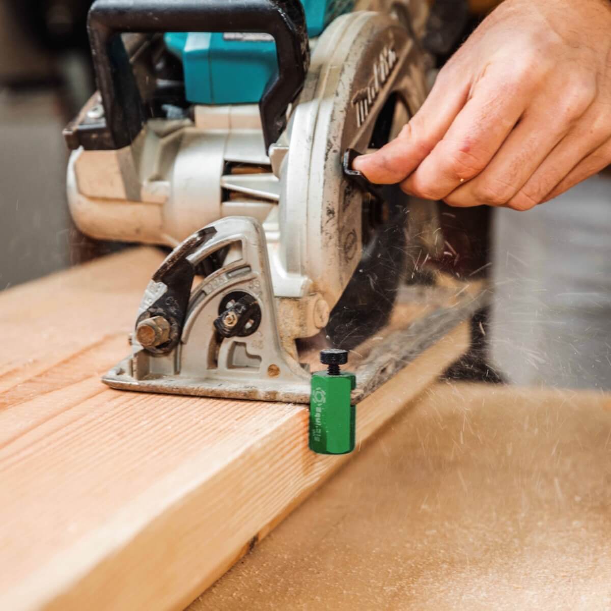 Squi.Jig SQJ15G 1.5-Inch Tall Framing Square Jigs - Green (Pair)