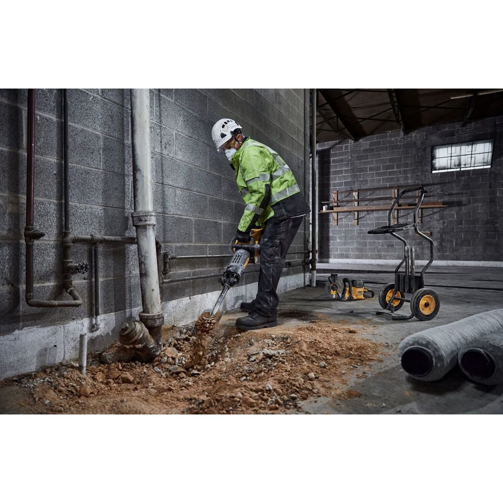 Perceuse-visseuse à percussion rotative sans fil DEWALT DCH966Z2-60 V MAX*, 1-1/8 po, 15 kg, 2 batteries lithium-ion FLEXVOLT avec chargeur