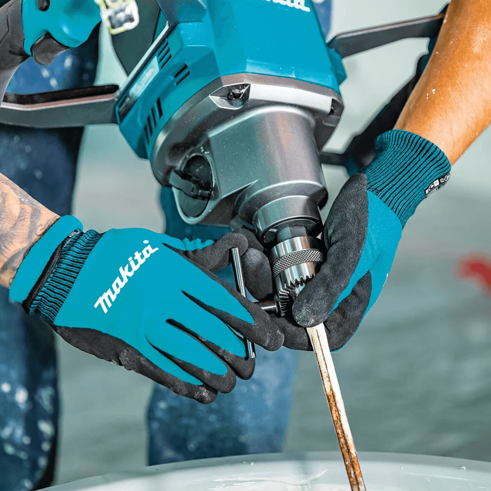 Makita UT002GZ 40V Max XGT Brushless Cordless Twin Paddle Mixer