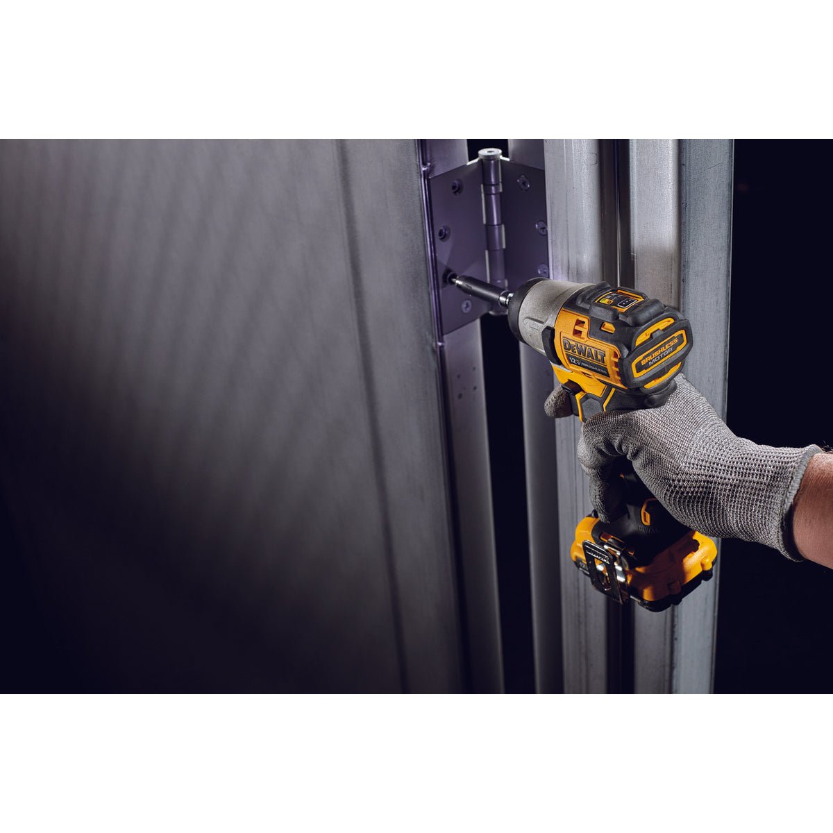 DEWALT DCF801B - XTREME™ 12V MAX* BRUSHLESS 1/4 IN. CORDLESS IMPACT DRIVER (TOOL ONLY)