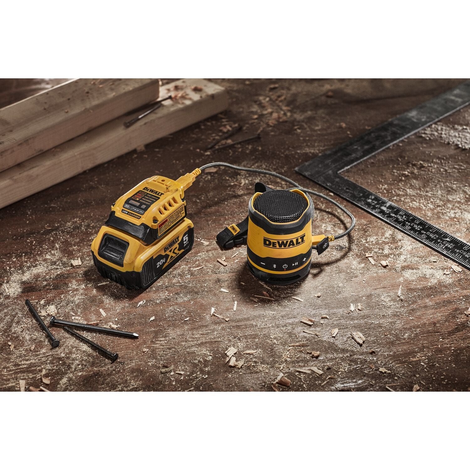 DEWALT DCR008-USB-C Rechargeable Bluetooth Speaker