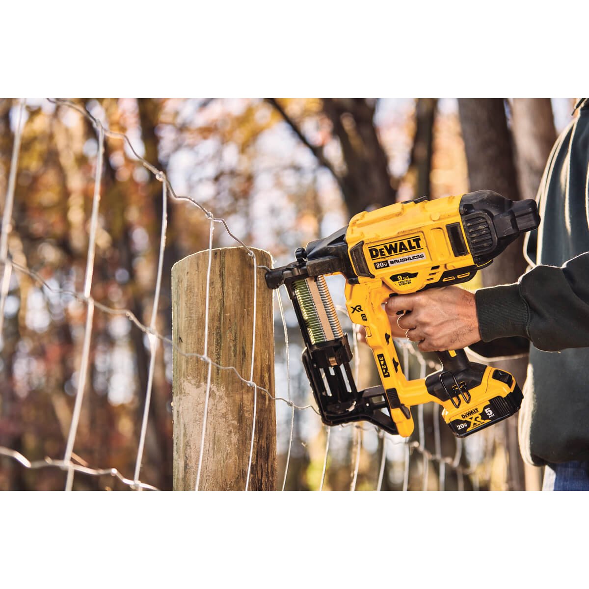 DEWALT DCFS950B-20V MAX* XR 9  Guage Cordless Fencing Stapler (Tool Only)