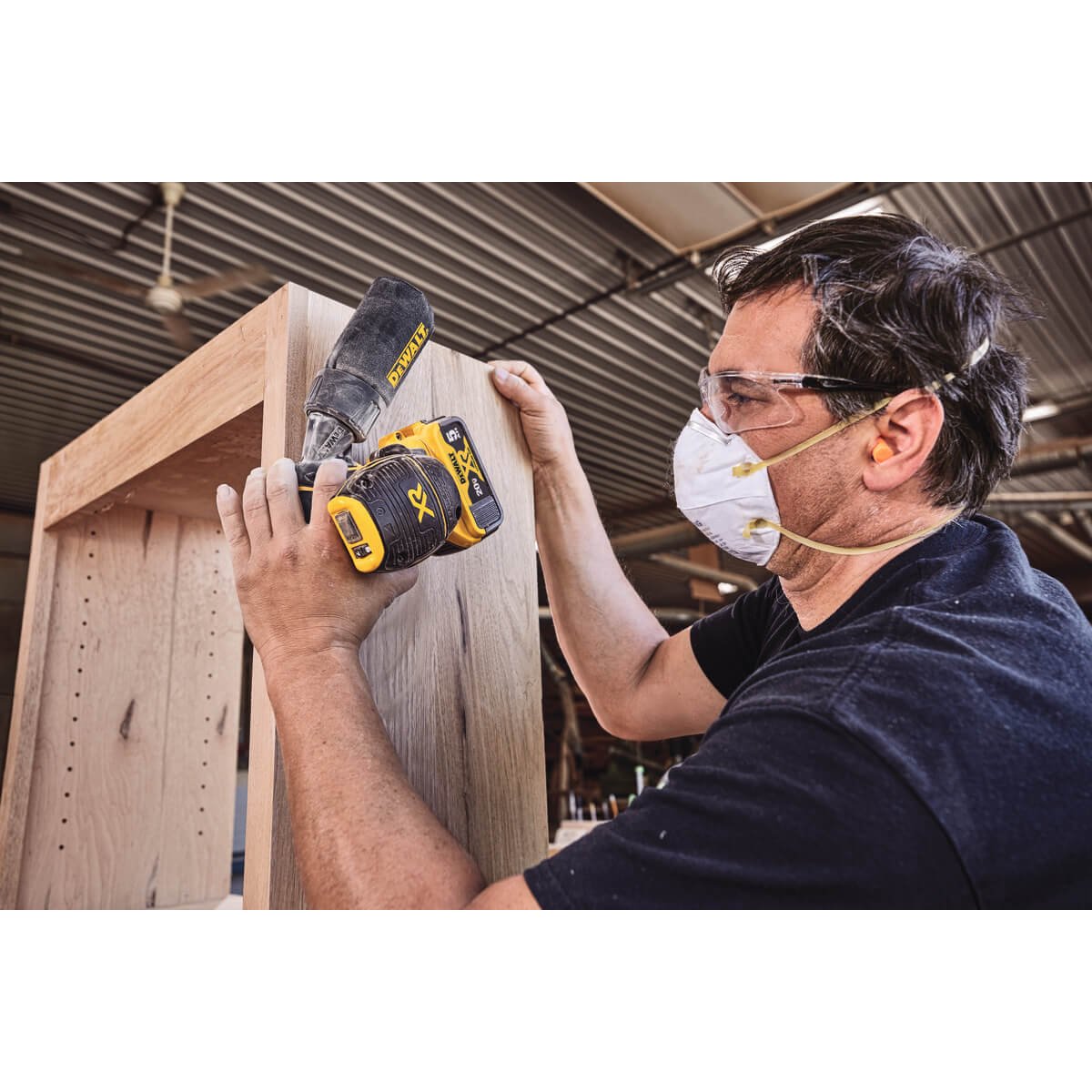 DEWALT DCW210B-20V MAX* XR 5 Zoll bürstenloser kabelloser Exzenterschleifer mit variabler Geschwindigkeit (nur Werkzeug)