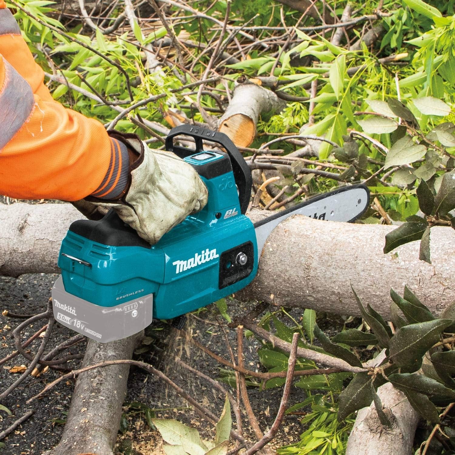 Tronçonneuse Makita DUC254Z 18 V LXT sans balais 10 pouces avec poignée supérieure