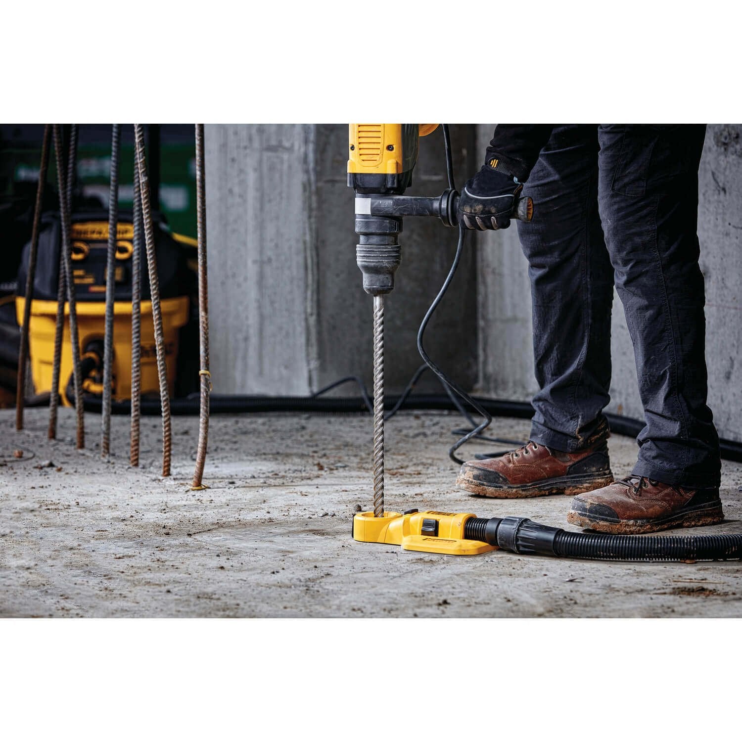 DEWALT DW5809-SDS Max-Bit für Bohrhammer, 5/8 Zoll x 16 Zoll x 21 1/2 Zoll, 4-Schneider