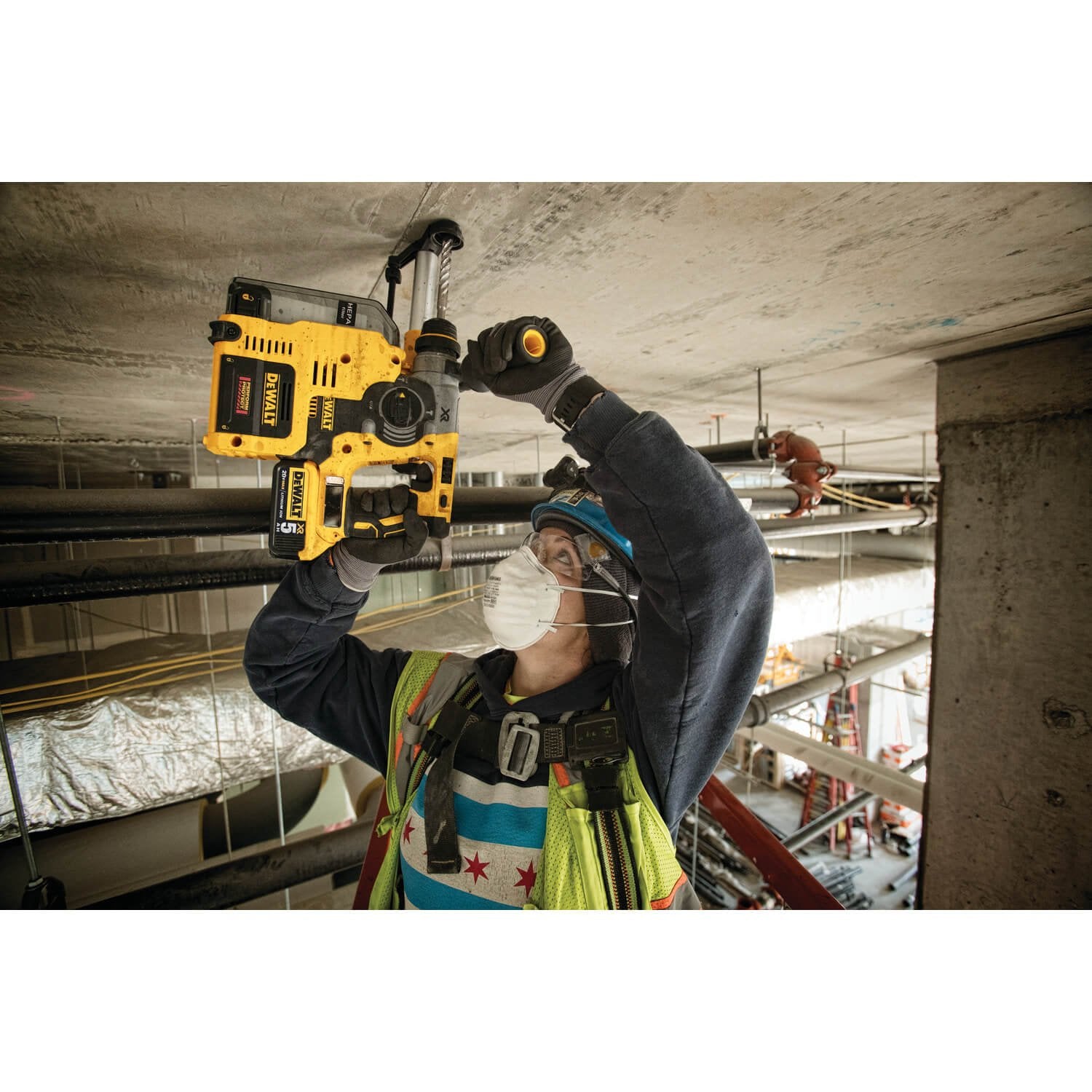 DEWALT DCH273P2 20V Max Brushless SDS Rotary Hammer with 5 Ah Batteries