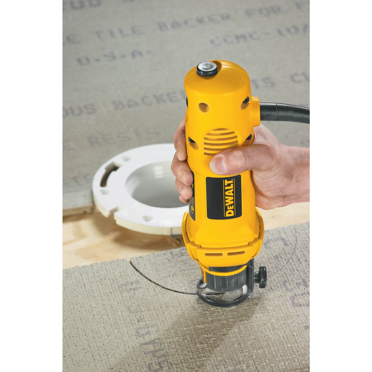 DeWalt DW660 - Cut-Out Tool