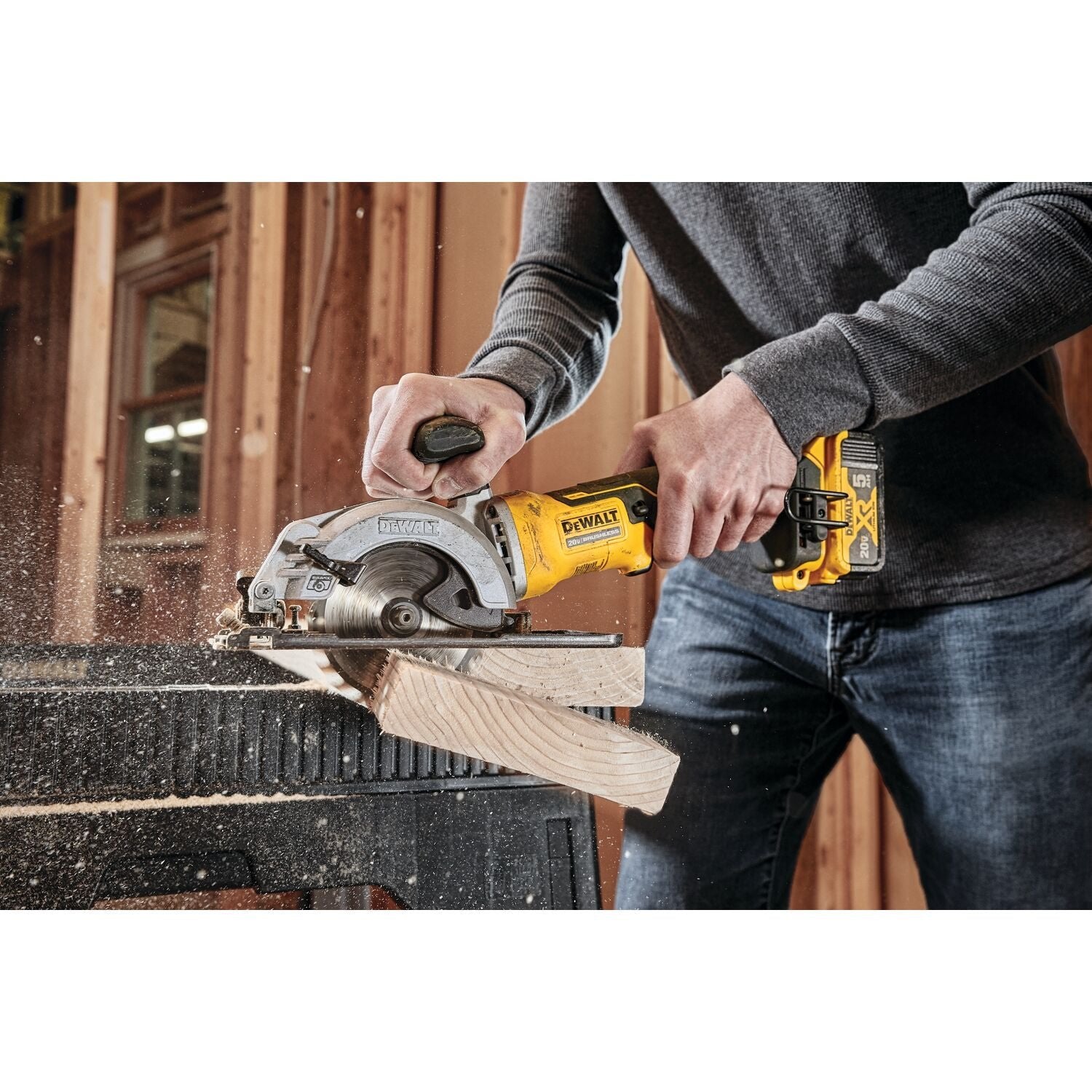 DEWALT DCS571P1-20V Max 4-1/2 Zoll Akku-Kreissäge