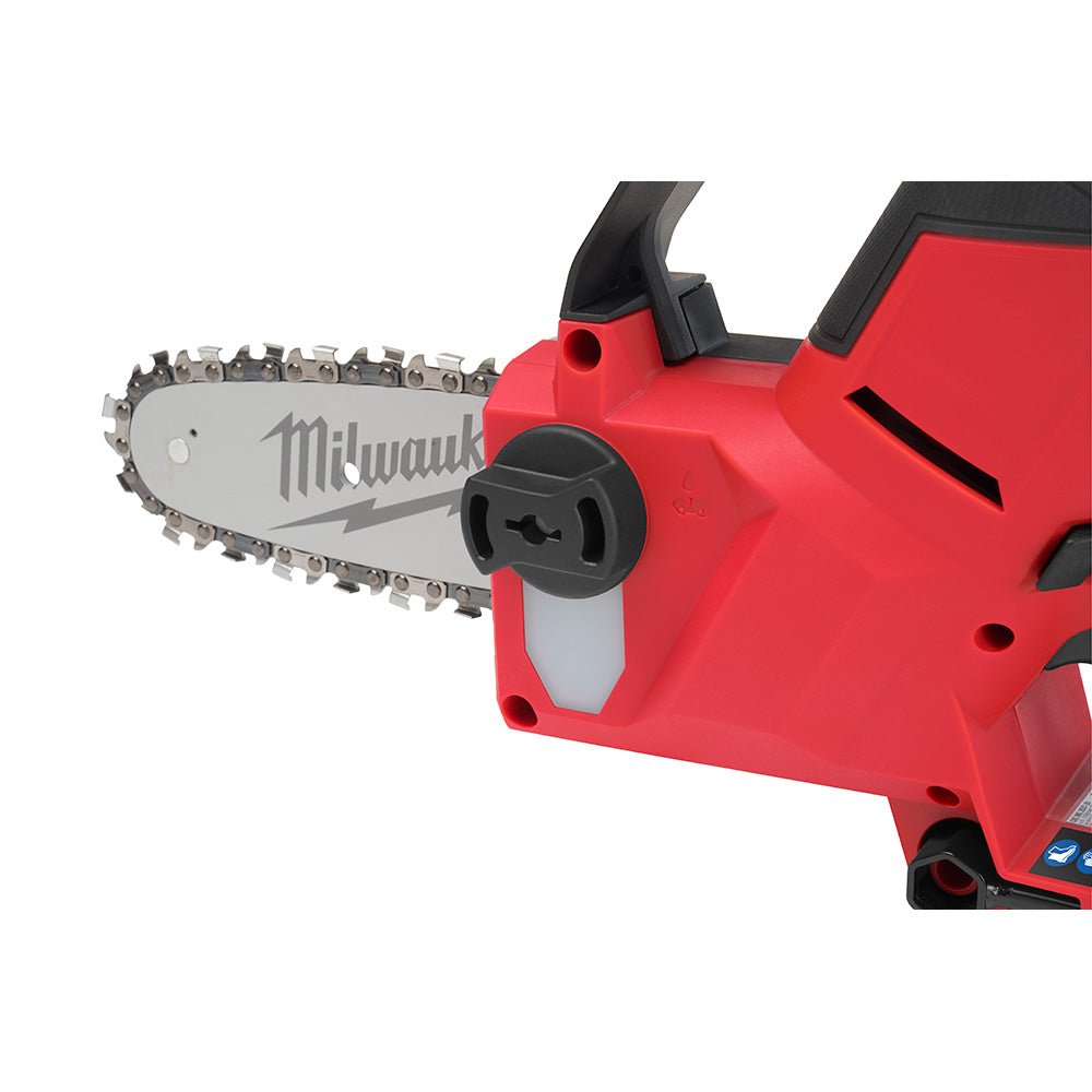 Milwaukee 2527-21  -  M12 Fuel Hatchet 6" Pruning Chain Saw - 4.0Ah Kit