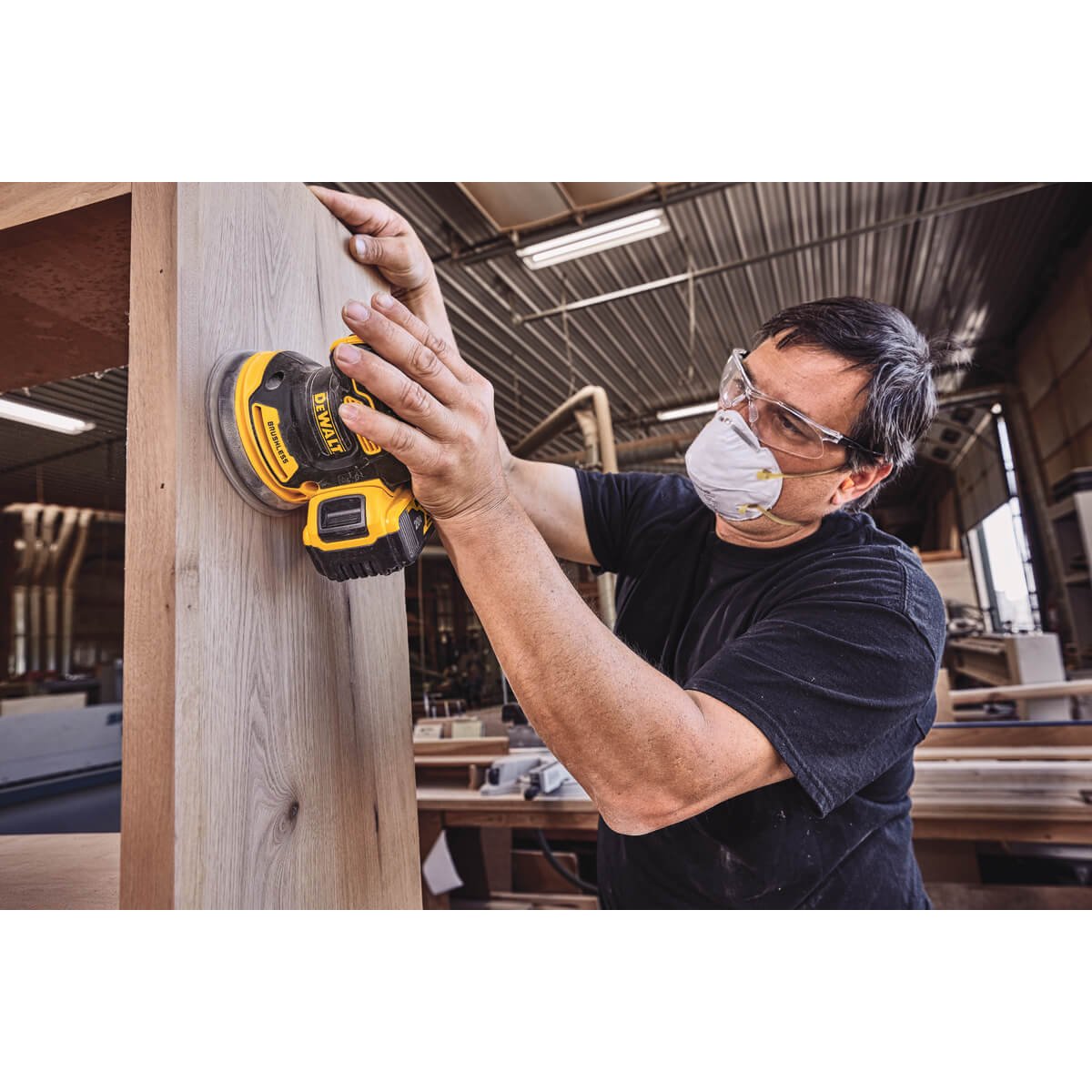 DEWALT DCW210B-20V MAX* XR 5 Zoll bürstenloser kabelloser Exzenterschleifer mit variabler Geschwindigkeit (nur Werkzeug)