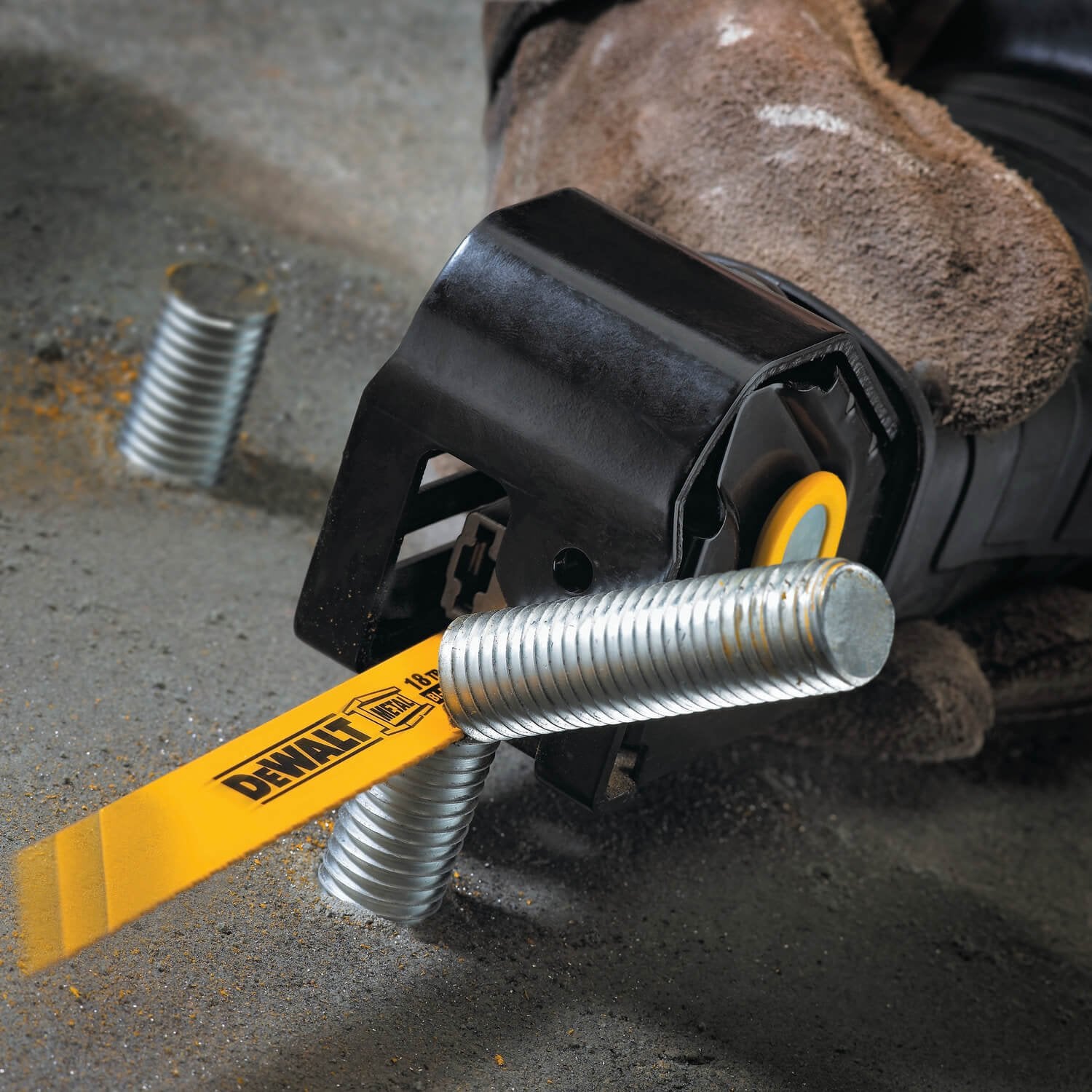 DEWALT DW4898-Säbelsägeblätter, Bi-Metall-Set mit Koffer, 10-teilig